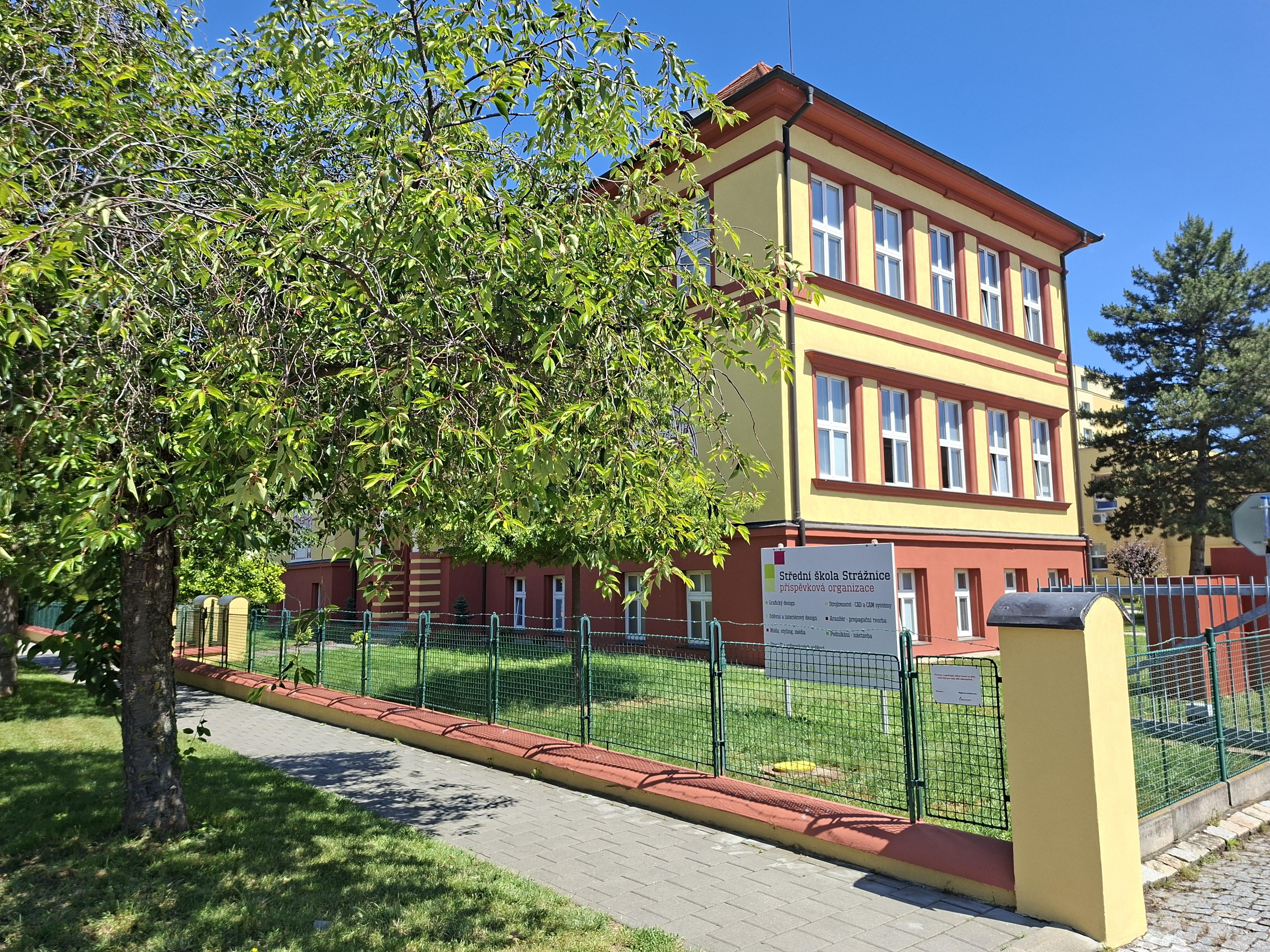 Střední škola Strážnice, J. Skácela foto 6