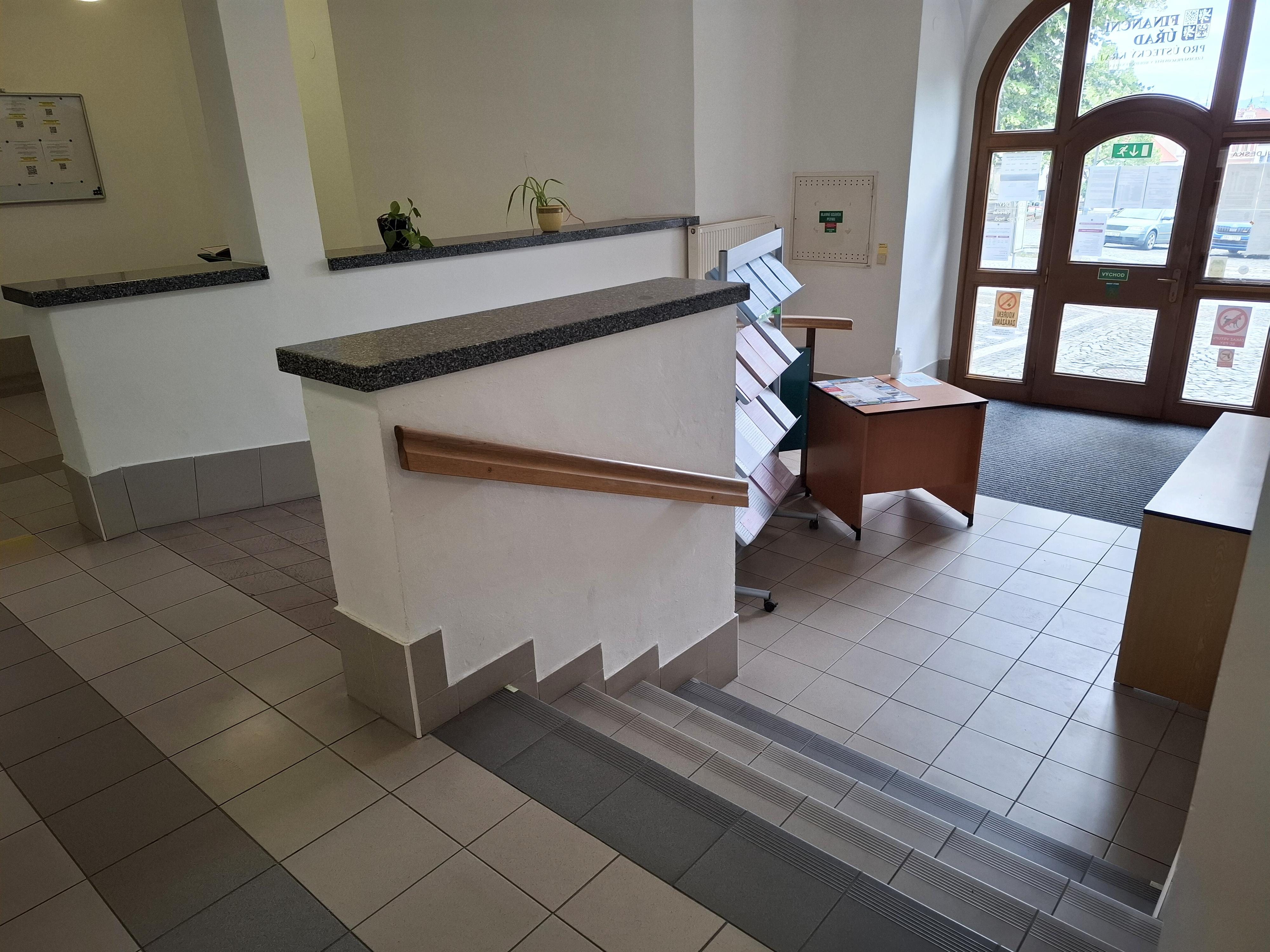 Finanční úřad pro Ústecký kraj - Územní pracoviště v Roudnici nad Labem foto 3