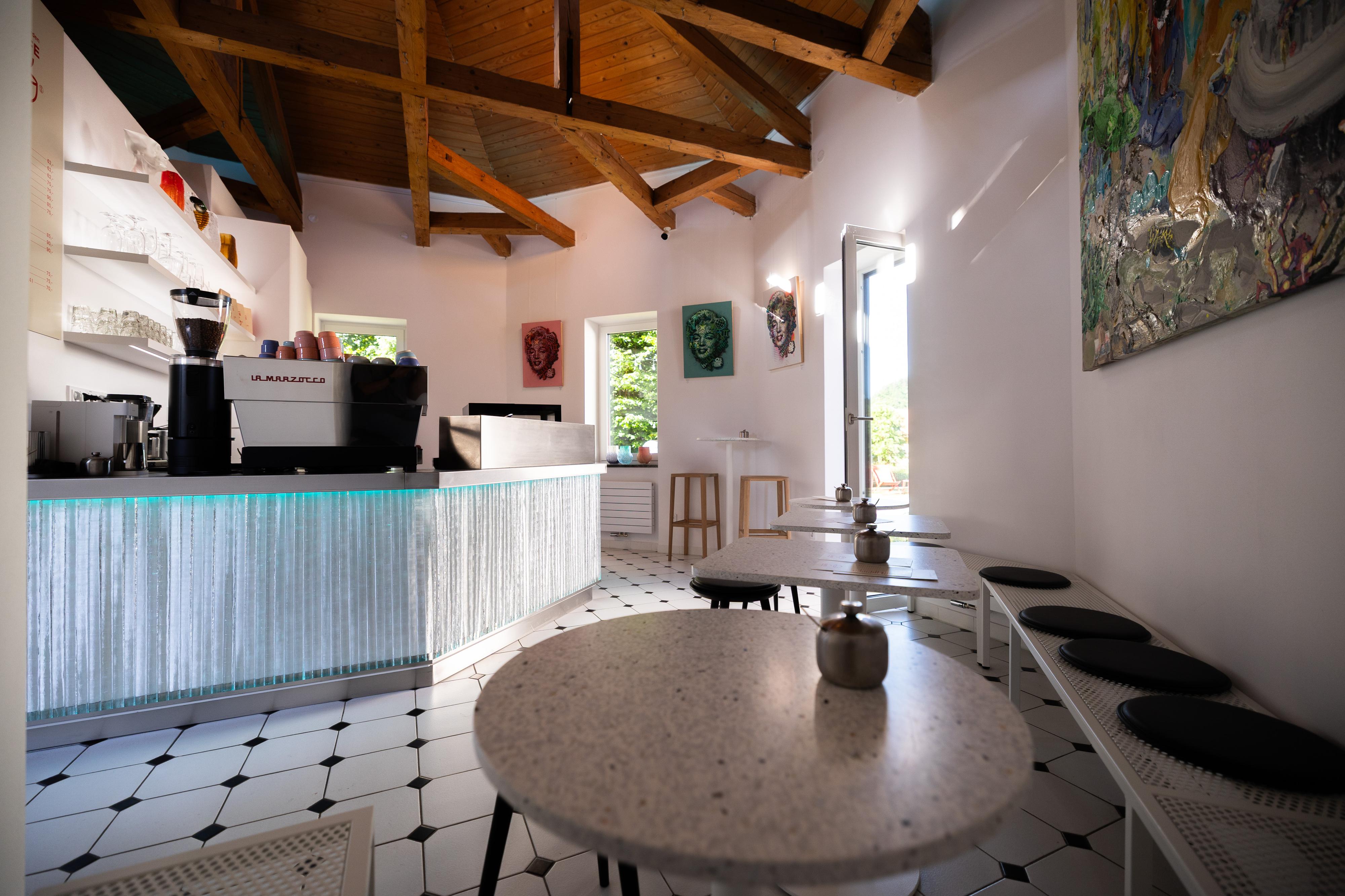 stage garden cafe foto 2