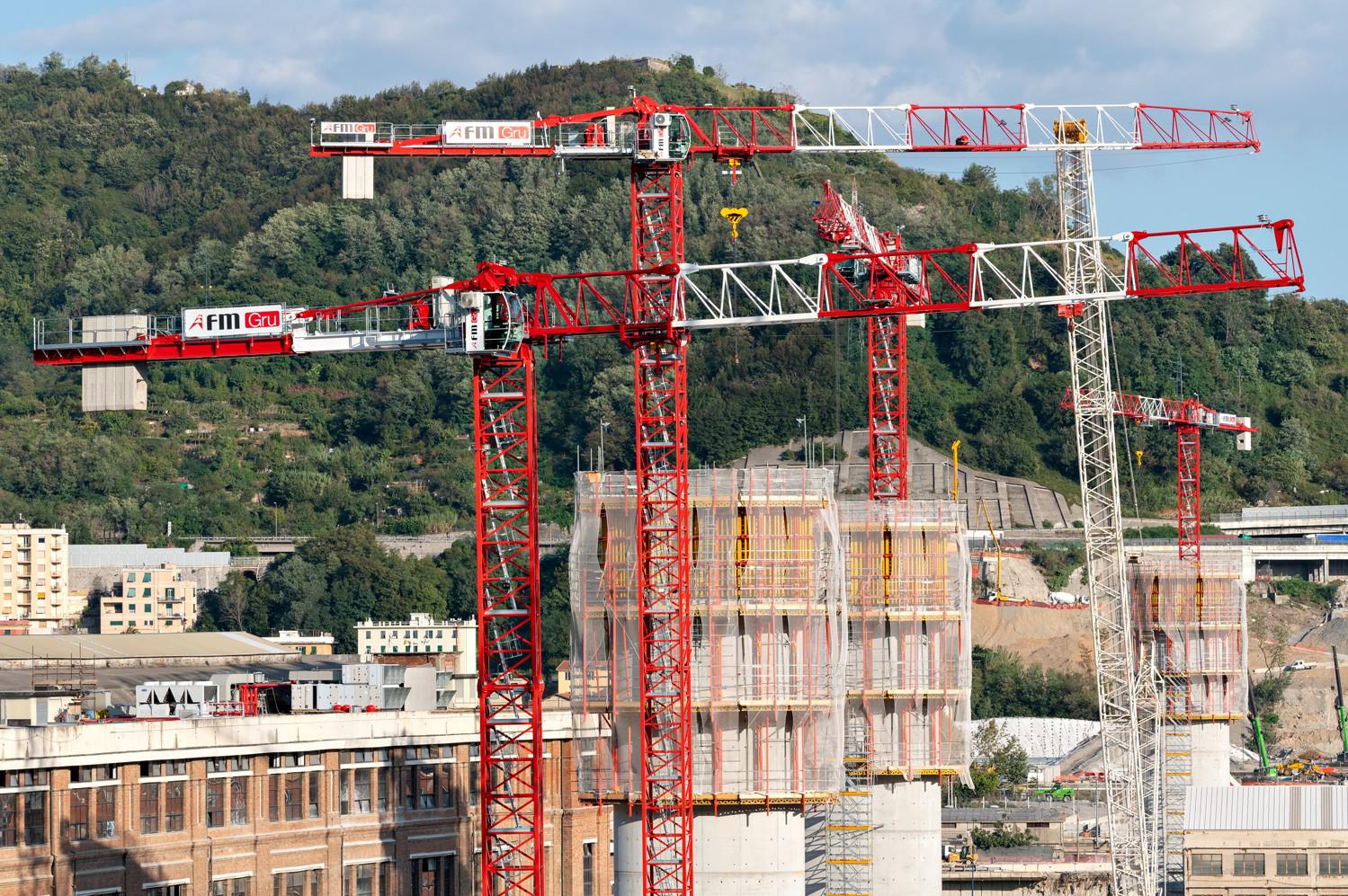 Topcranes CZ s.r.o.