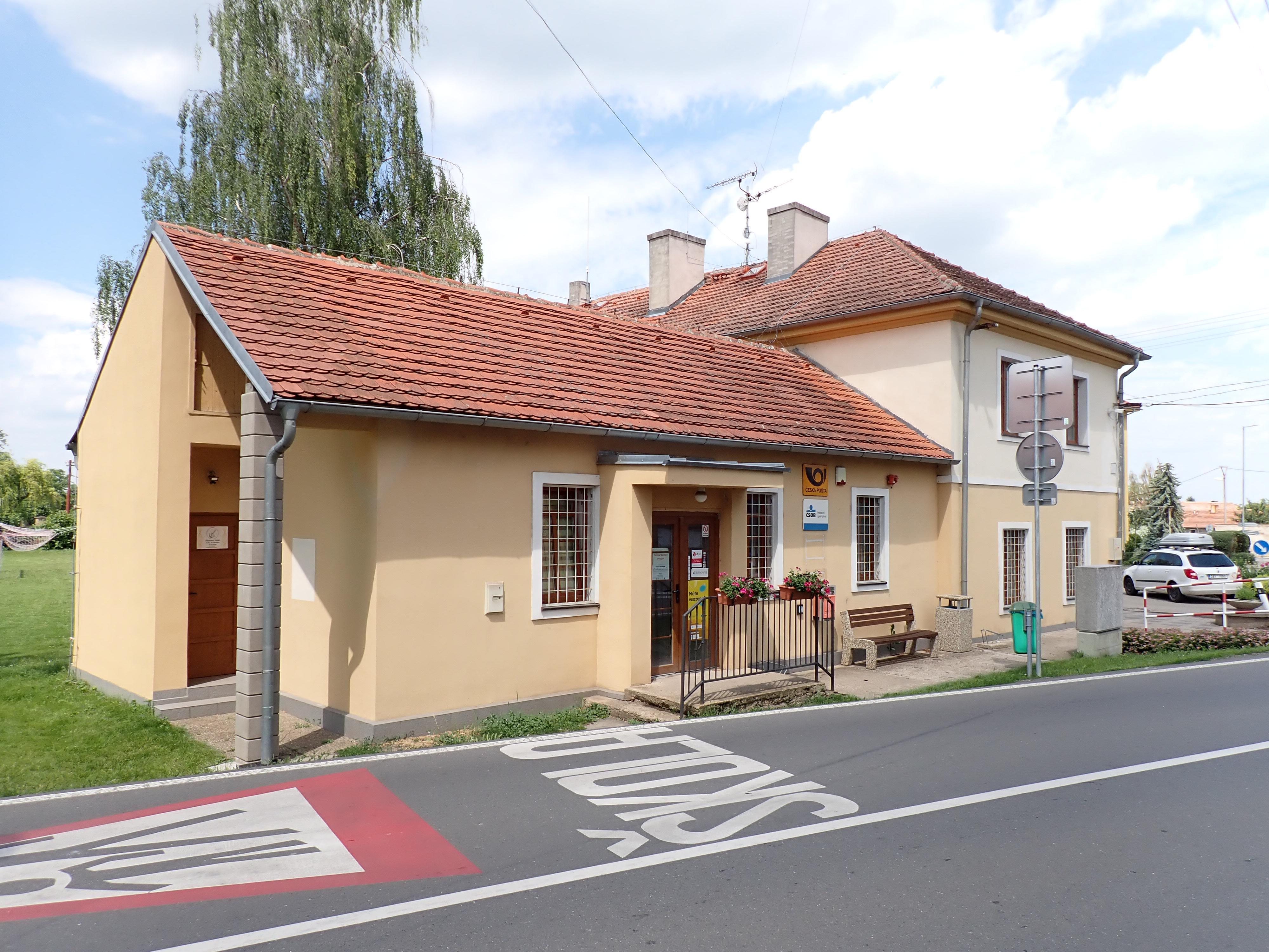 Tursko - obecní úřad foto 5
