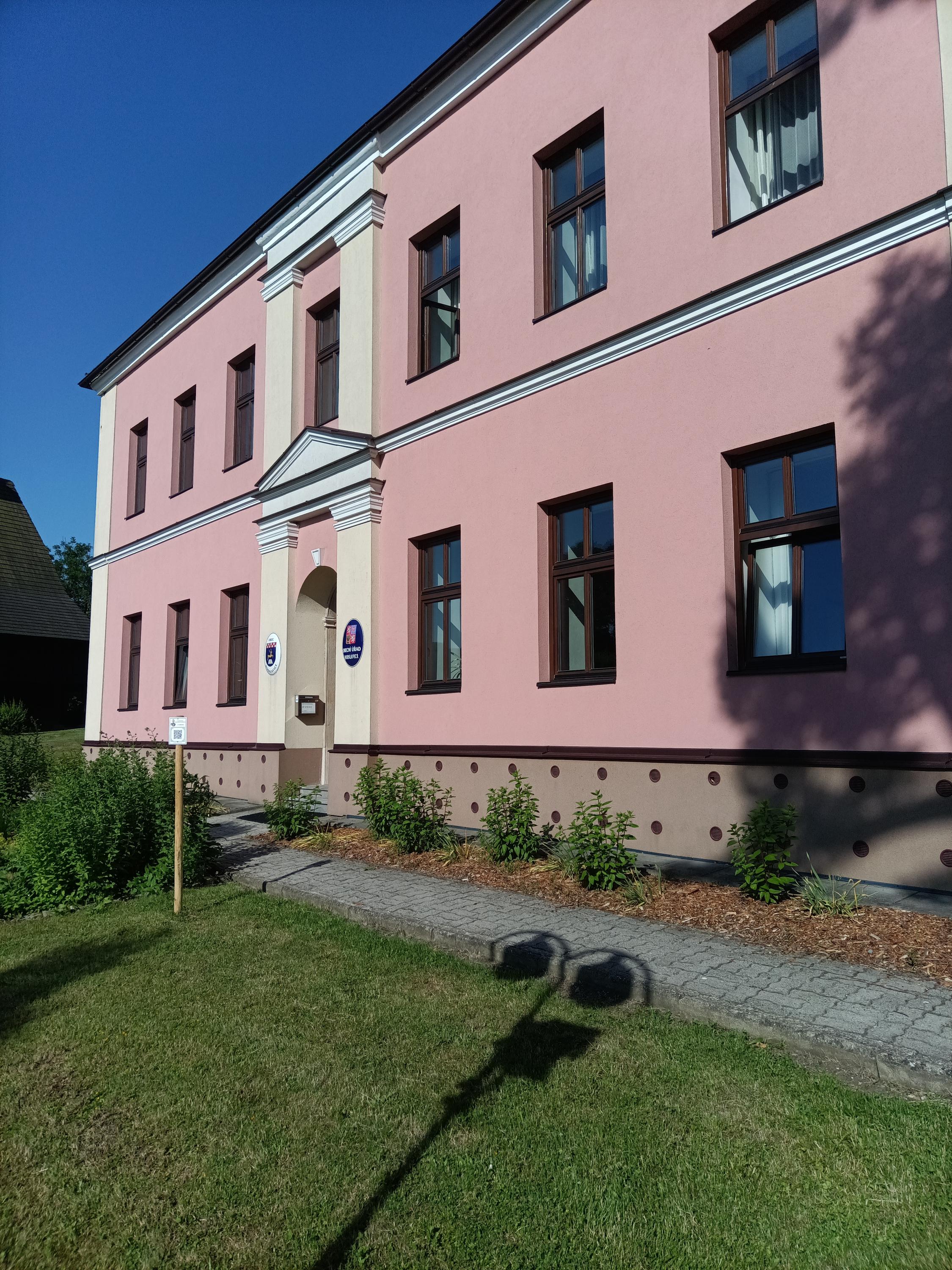 Hodslavice - obecní úřad foto 5