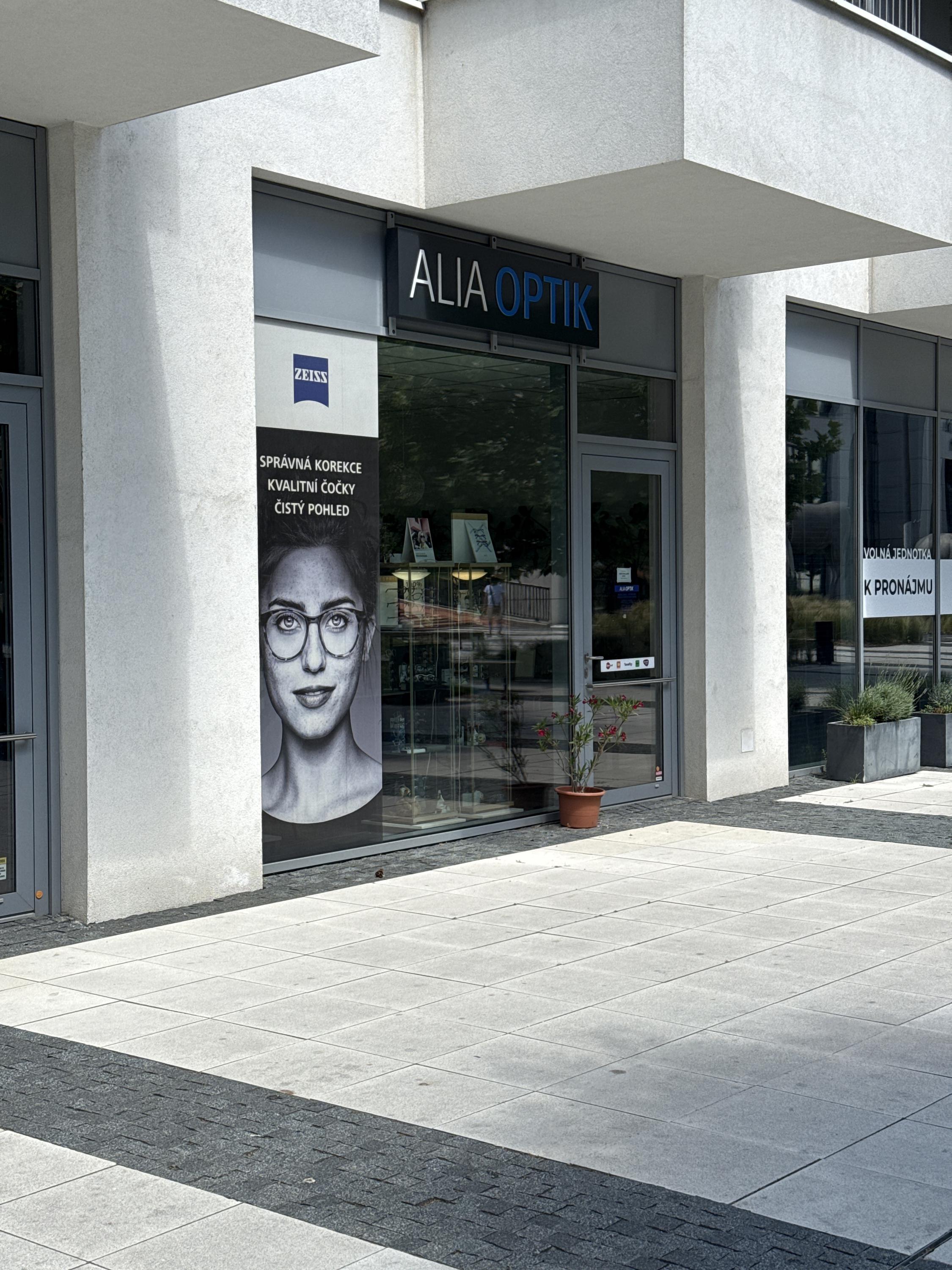 ALIA OPTIK foto 2