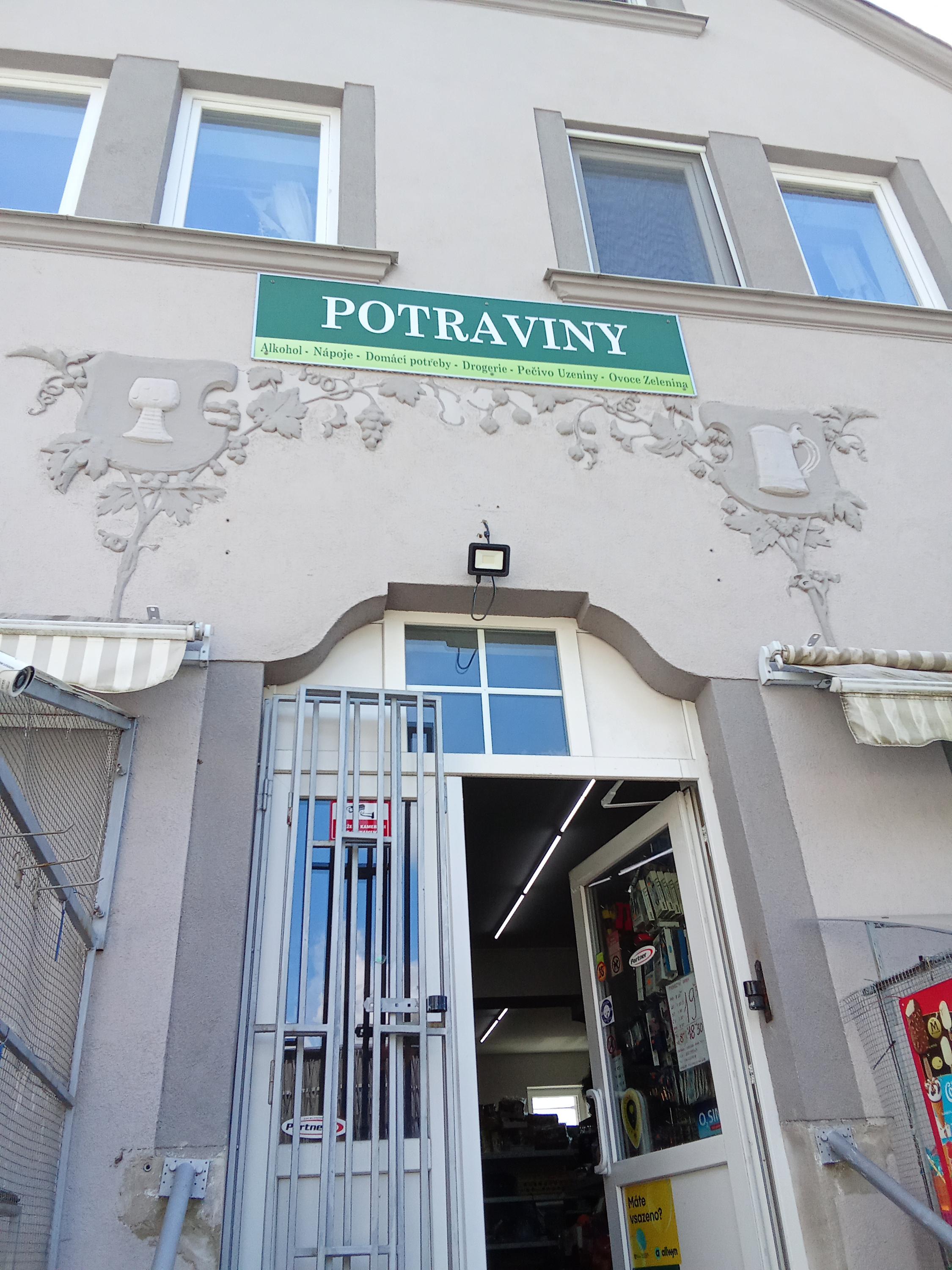 Potraviny Rychnovská foto 1