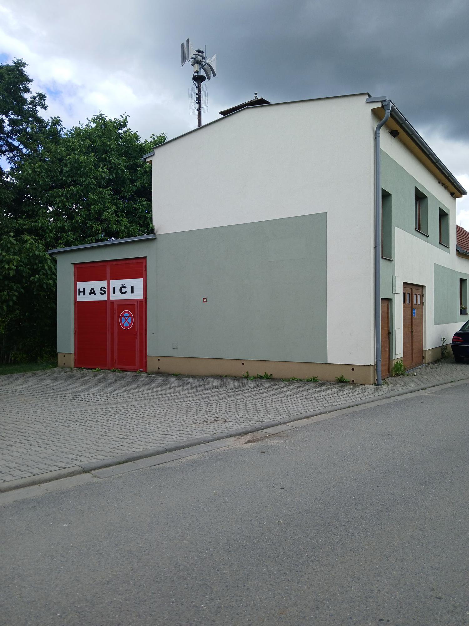 SH ČMS - Sbor dobrovolných hasičů Radějov foto 1