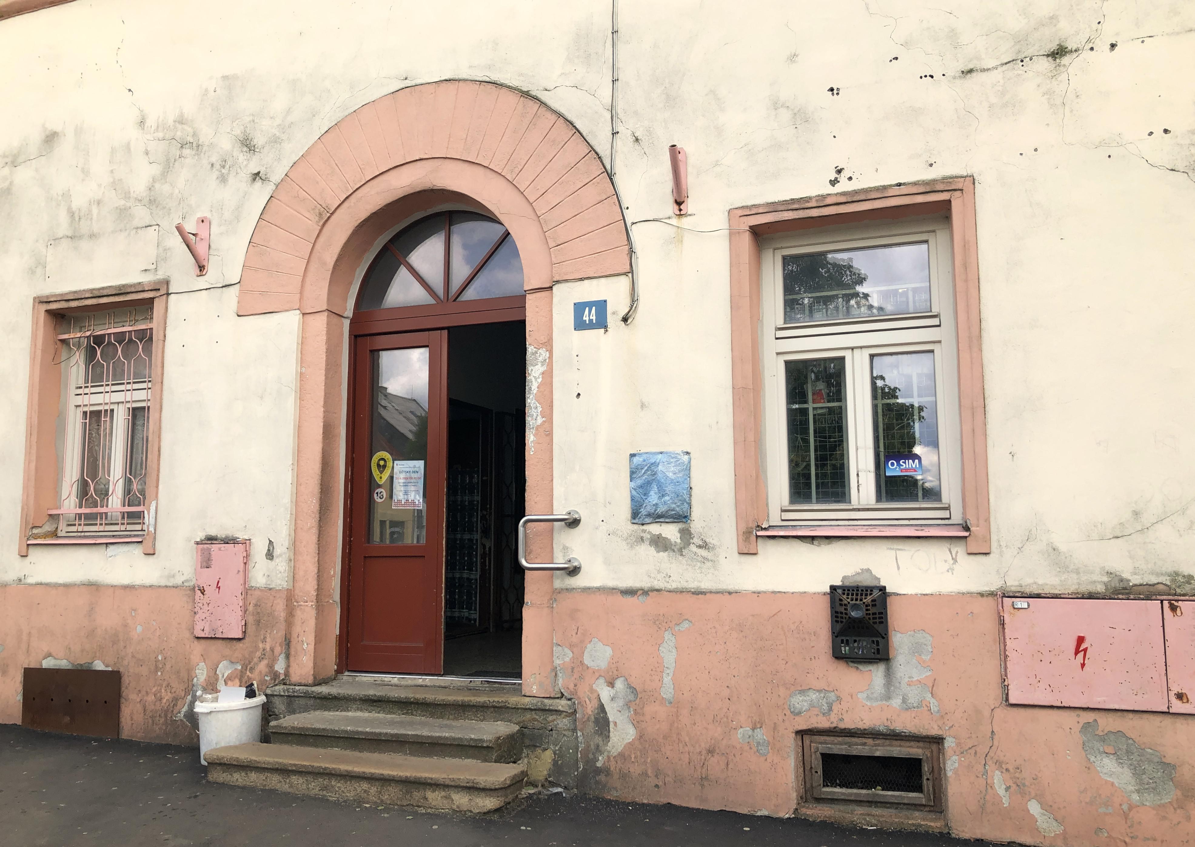 Potraviny Bochov