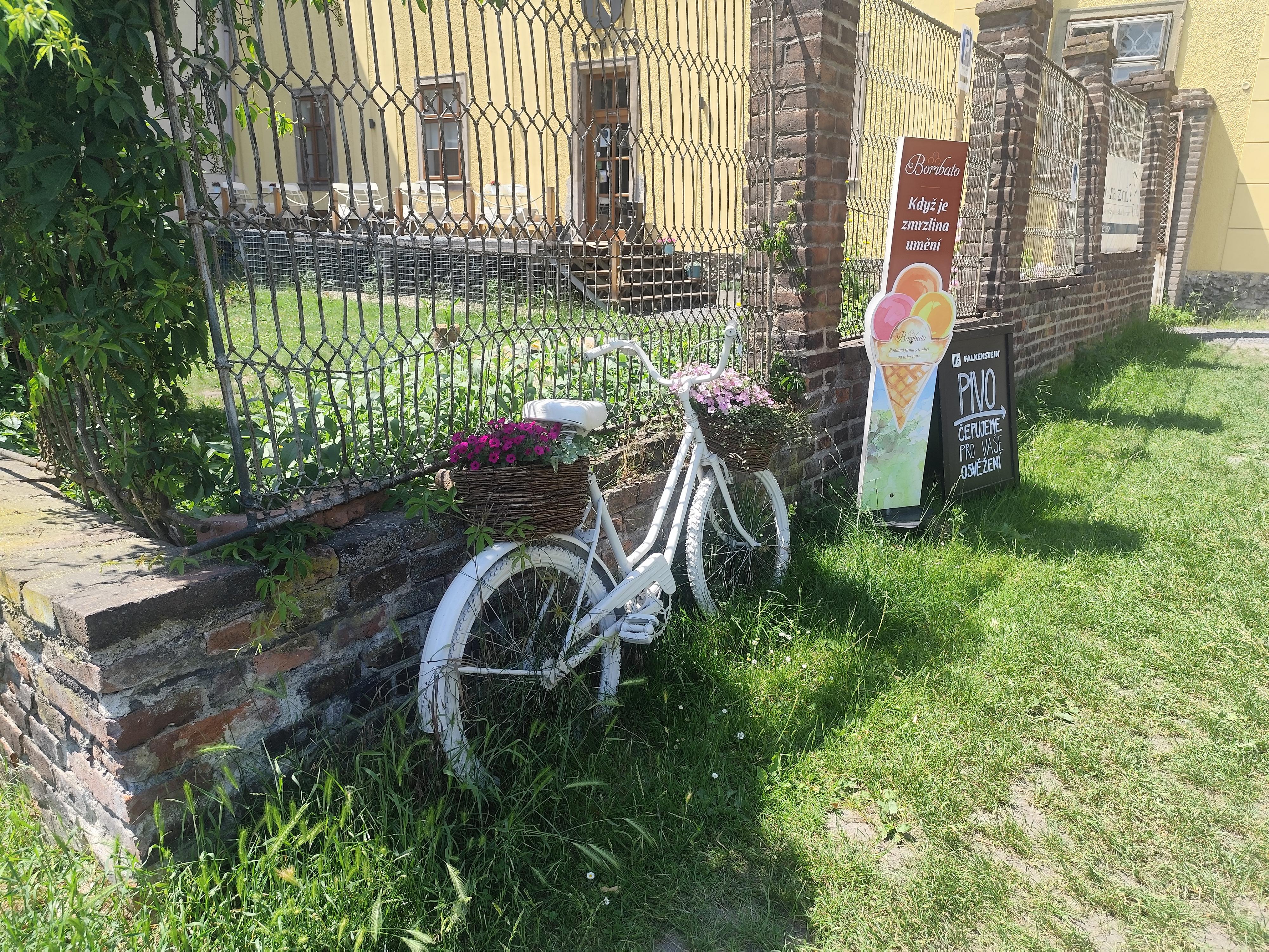 Kavárna Nebe na zemi foto 5