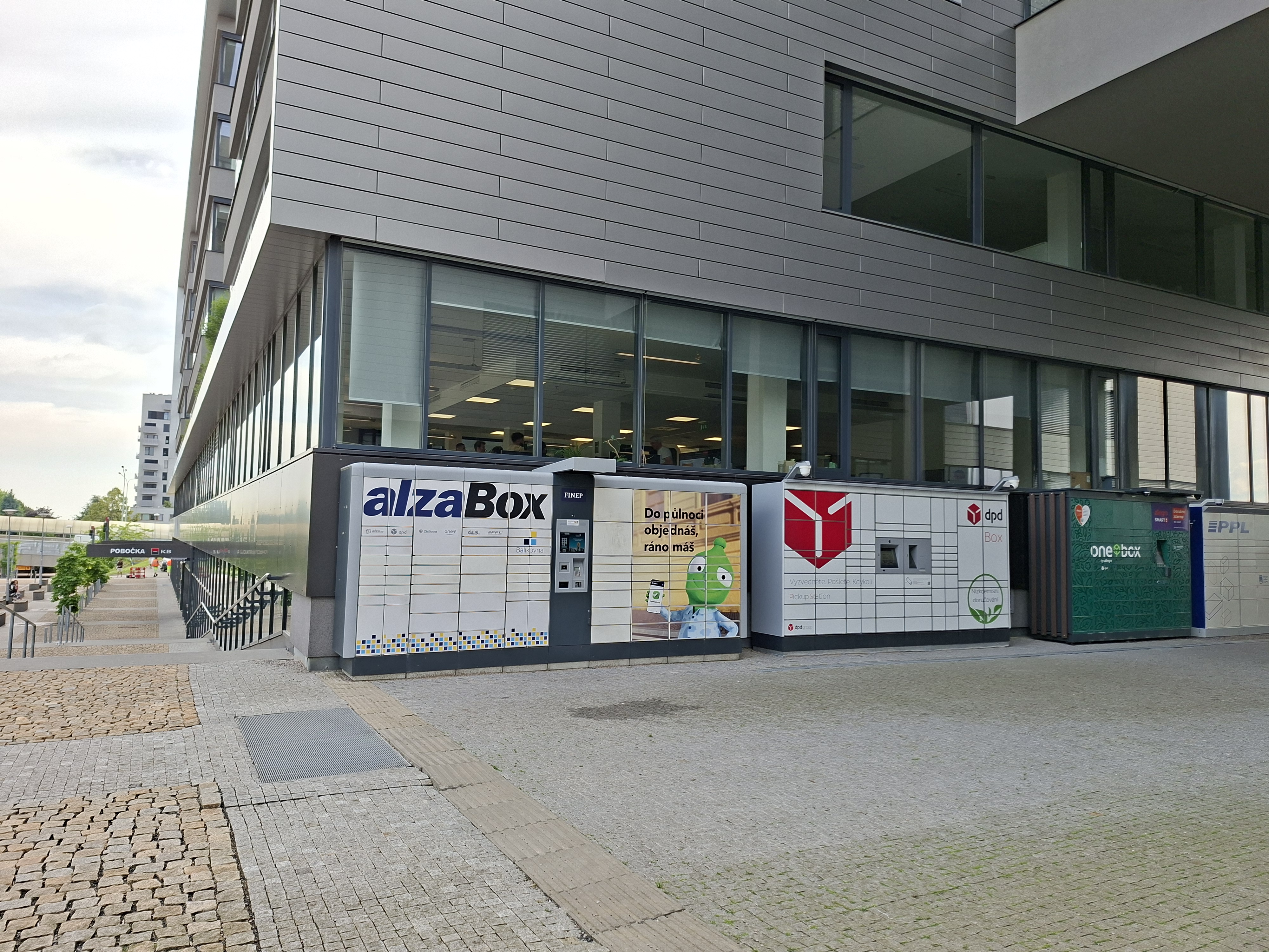 AlzaBox foto 3