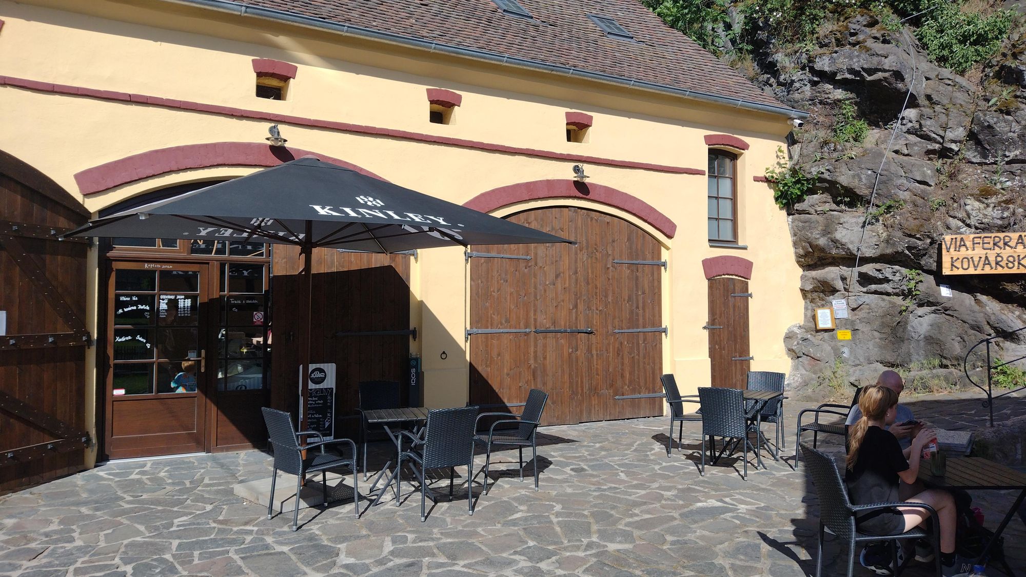 Café kovárna Bafista foto 2