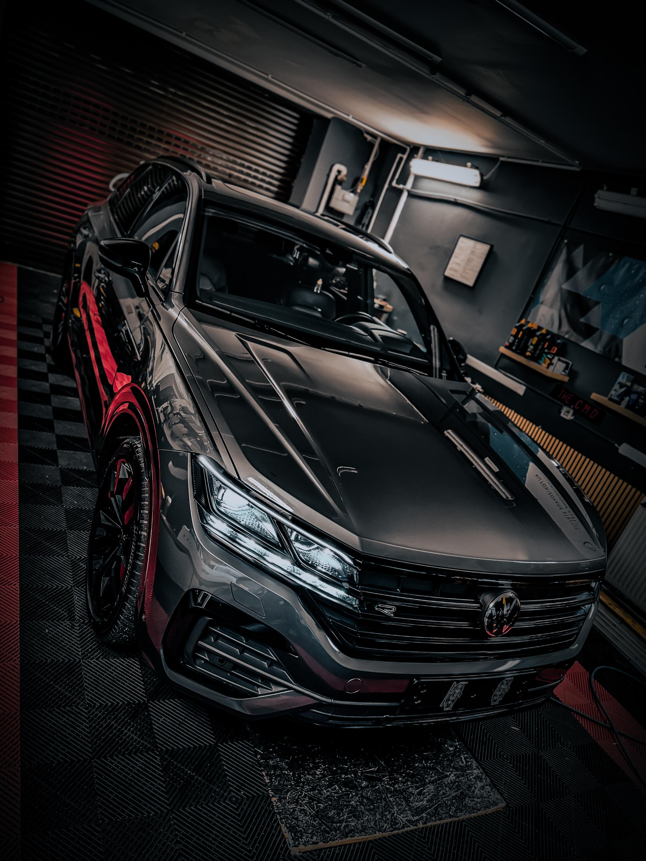 Stanislav Hnátek - C.M.D. Garage foto 4