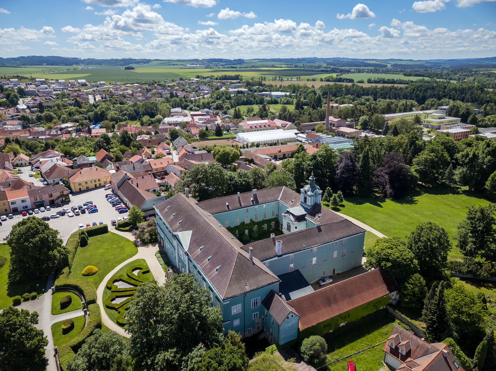 Státní zámek Dačice foto 6