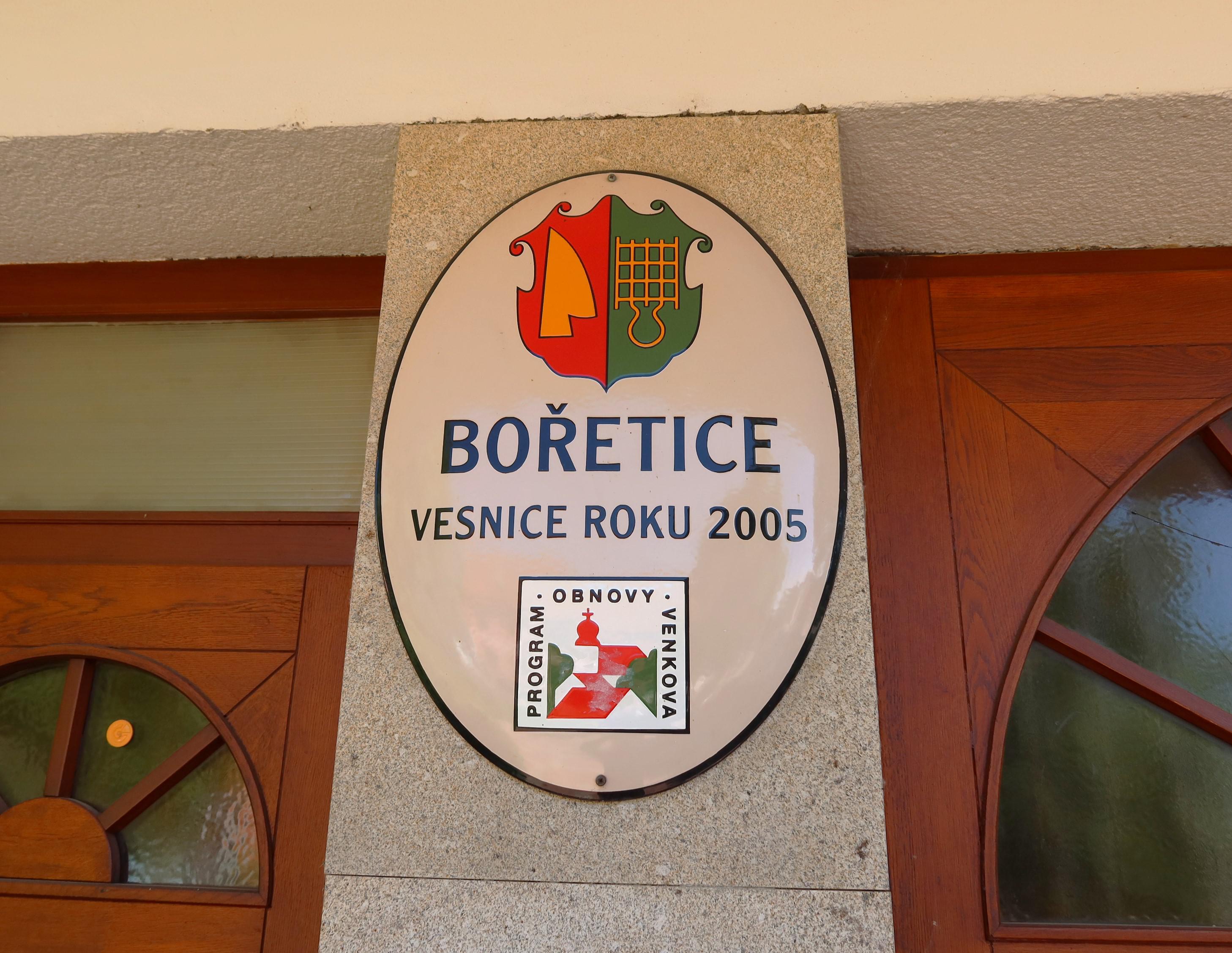 Obec Bořetice - obecní úřad foto 2