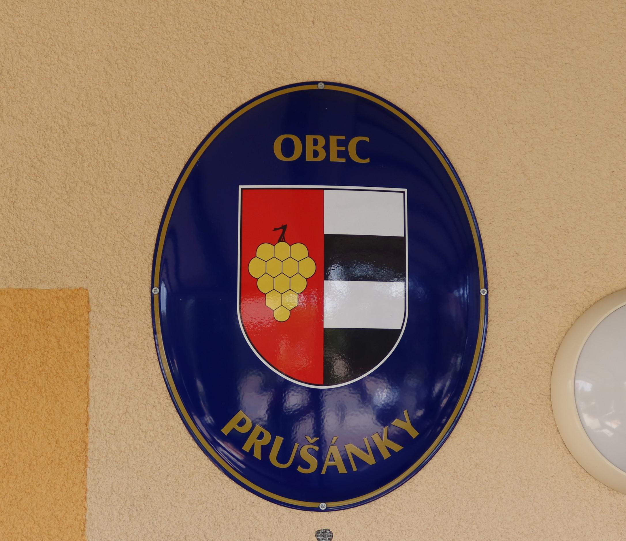 Prušánky - obecní úřad foto 2