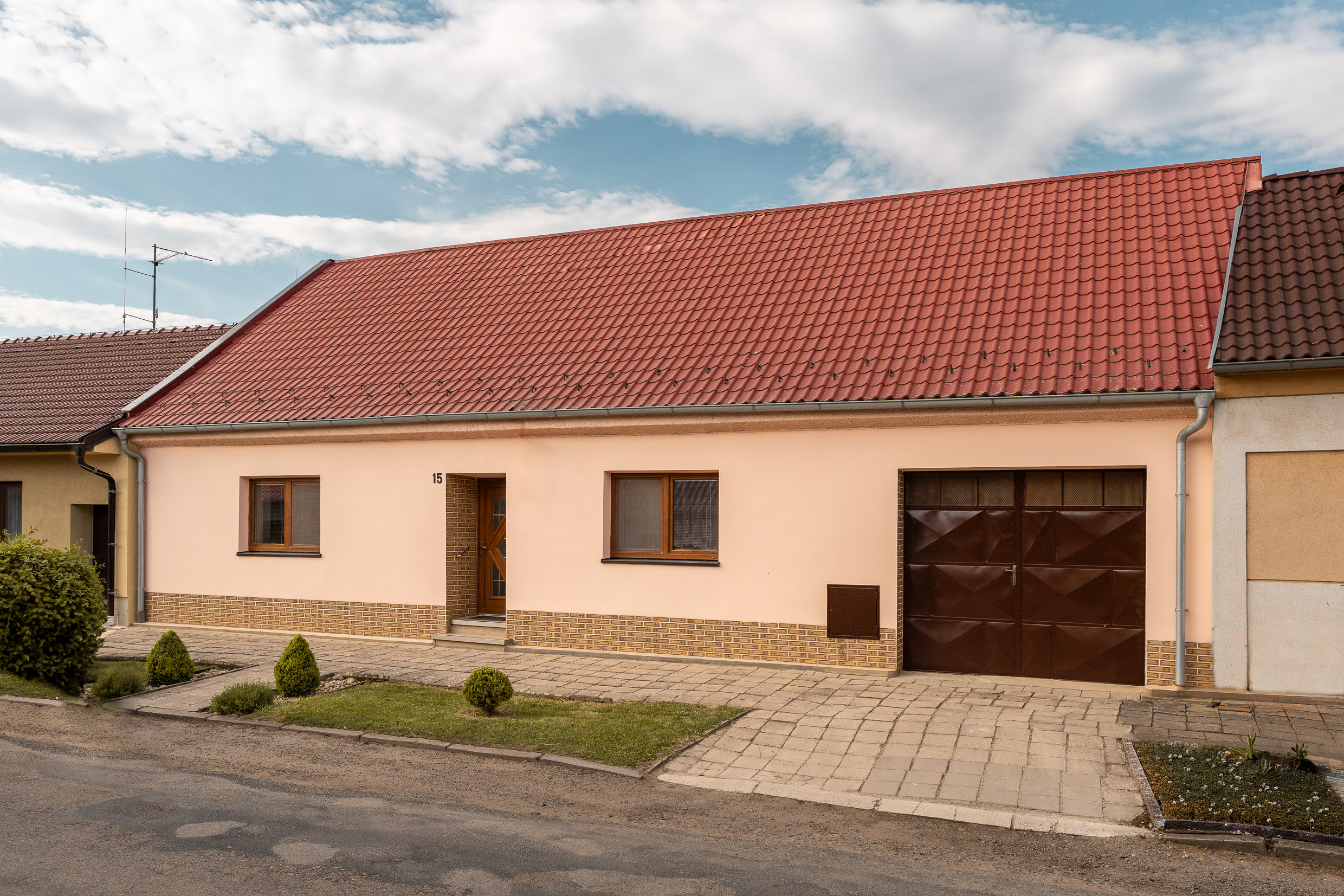 PROHLÍDKOVÉ ODPOLEDNE RD 4+1 Kubšice 1330 m2