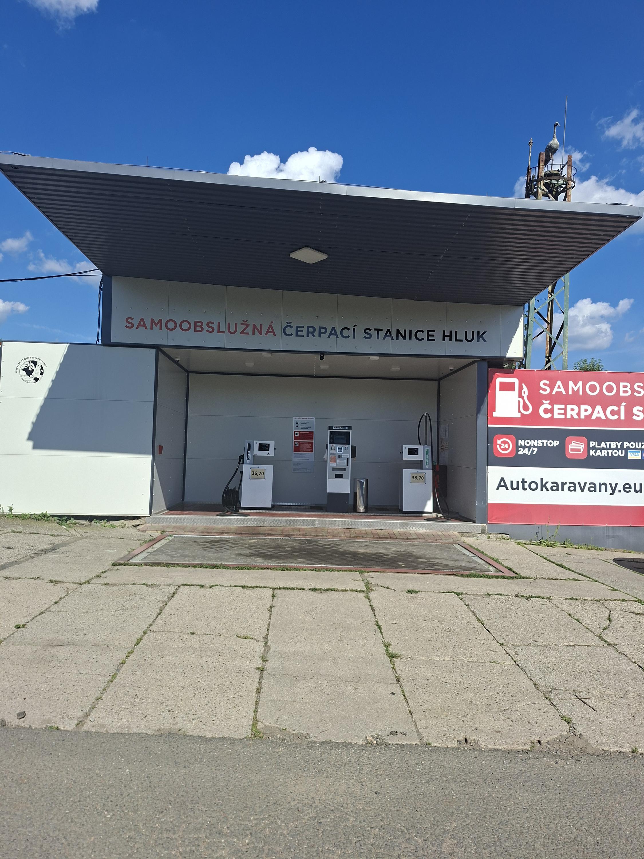 Samoobslužná ČS Hluk foto 1