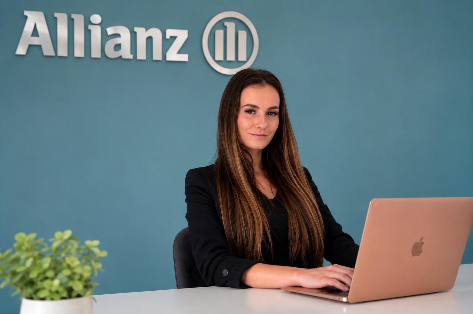 Nikol Lefnerová, Allianz pojišťovna
