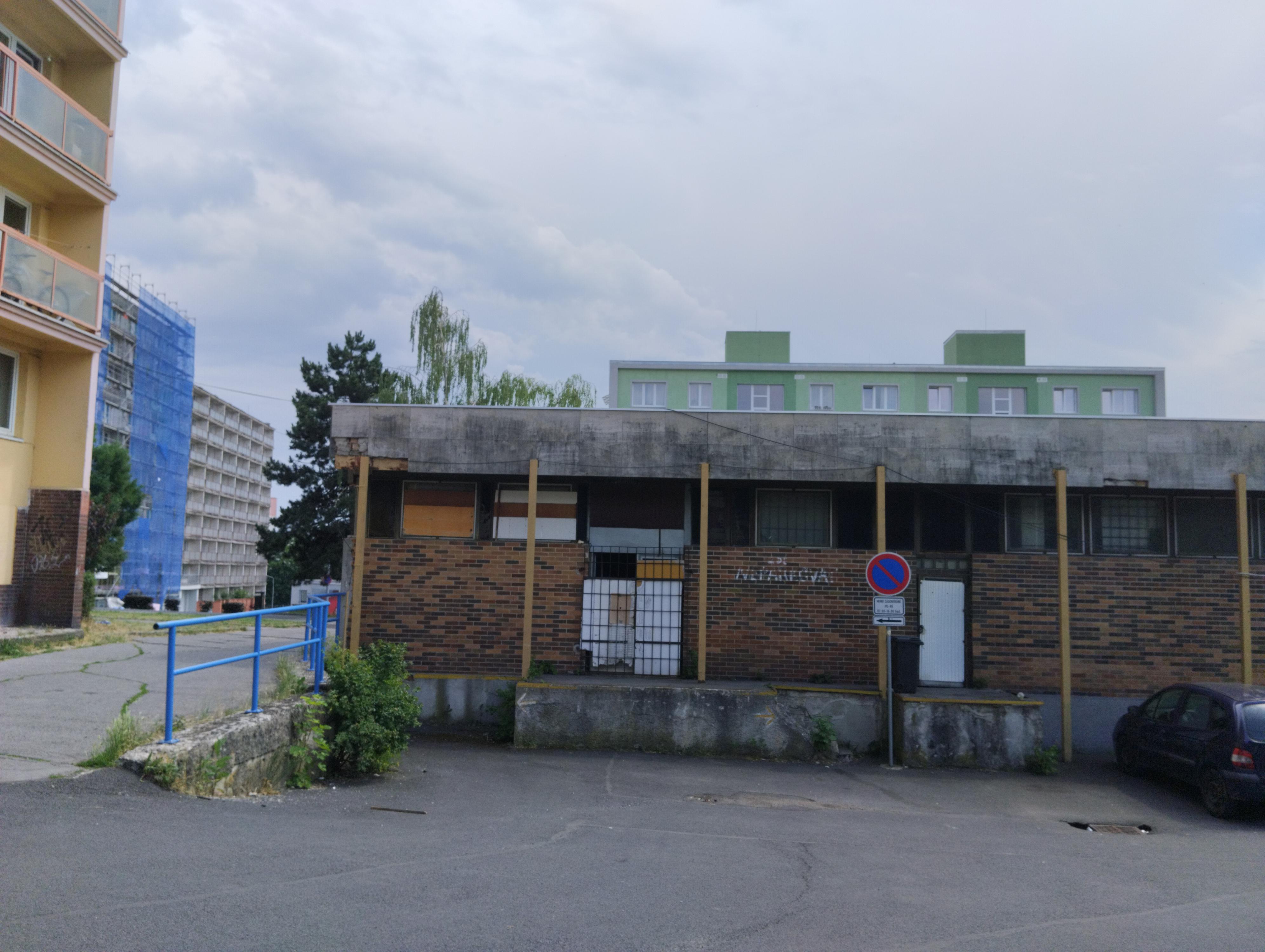 Večerka u školy foto 3