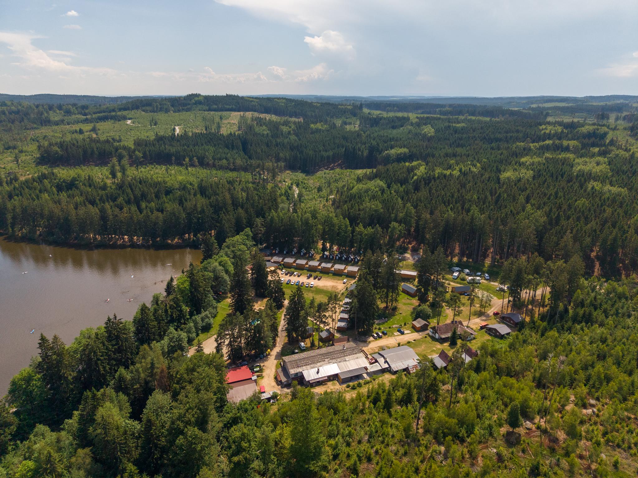 CHATY ZVŮLE Česká Kanada foto 3
