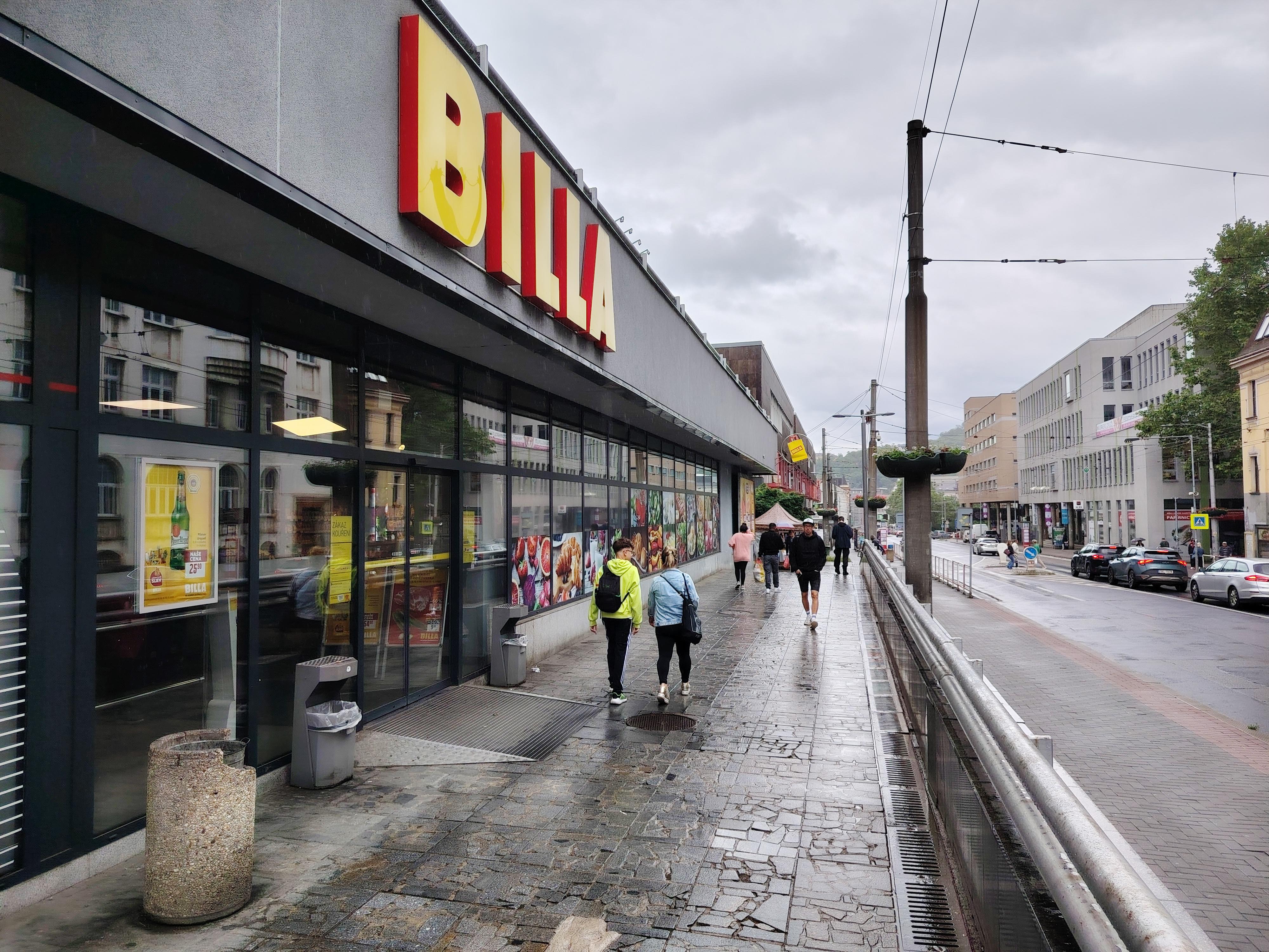BILLA foto 3