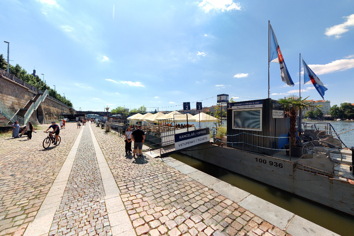 Primátor Dittrich bar