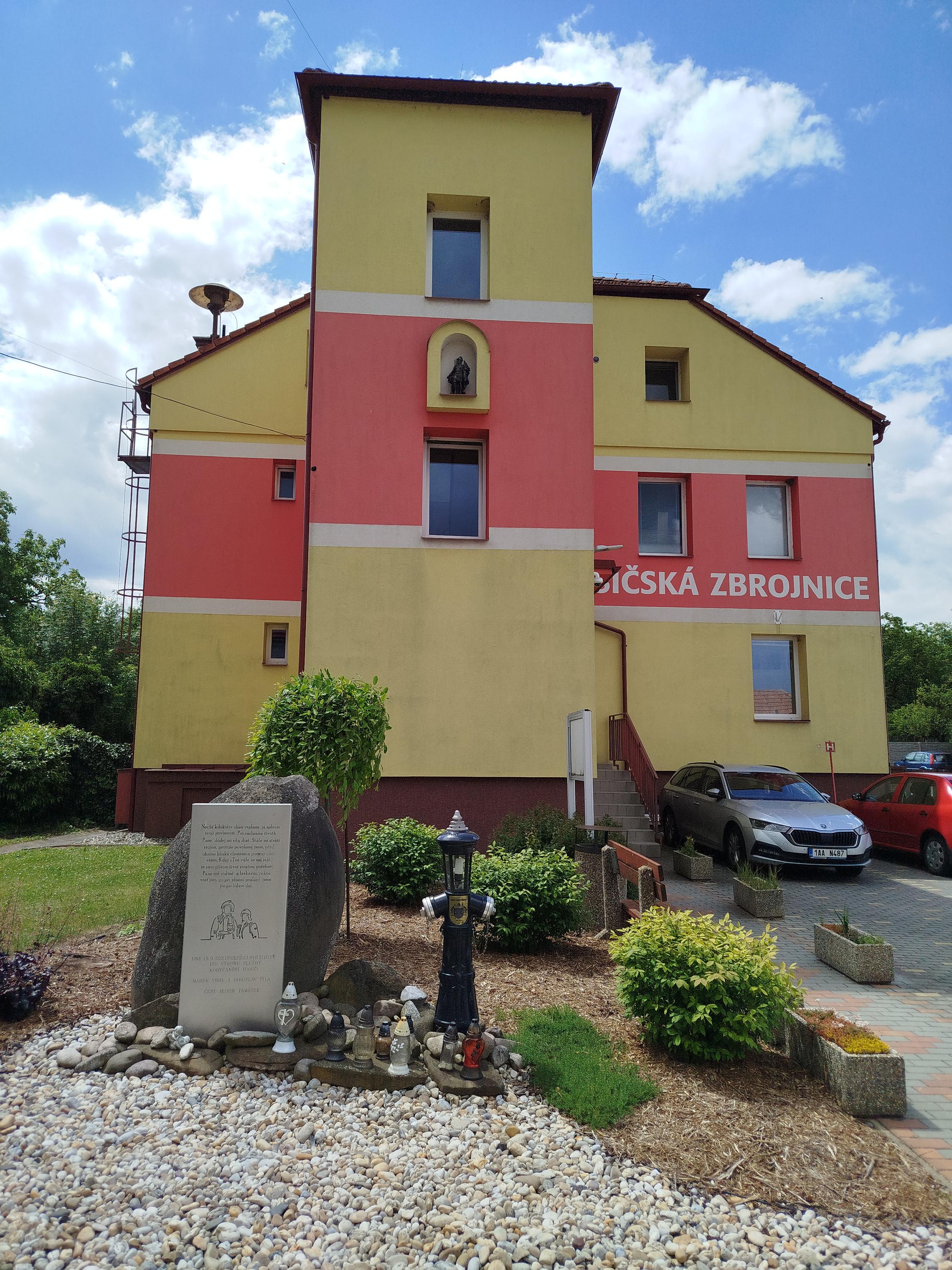 SH ČMS - Sbor dobrovolných hasičů Koryčany foto 1