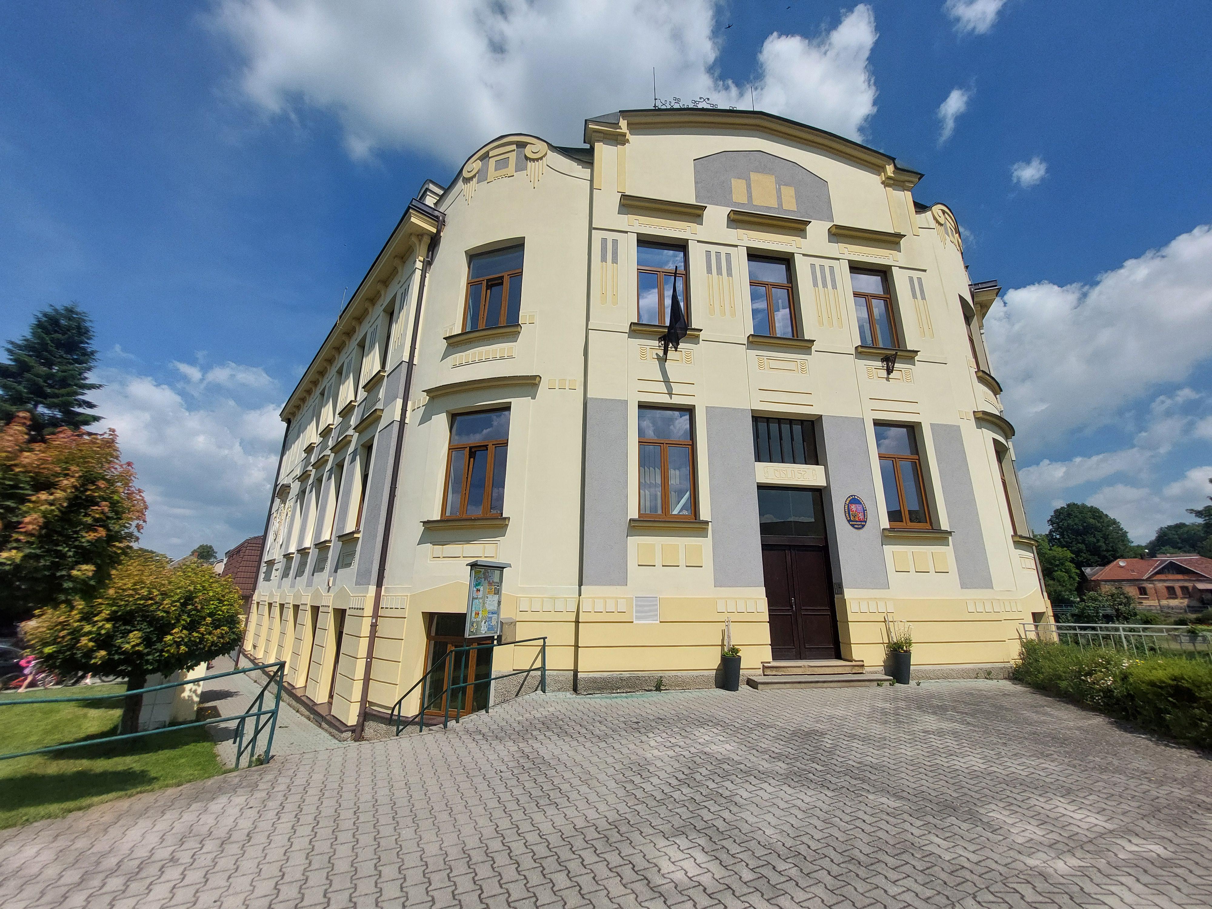 ZŠ a MŠ Doudleby nad Orlicí foto 2