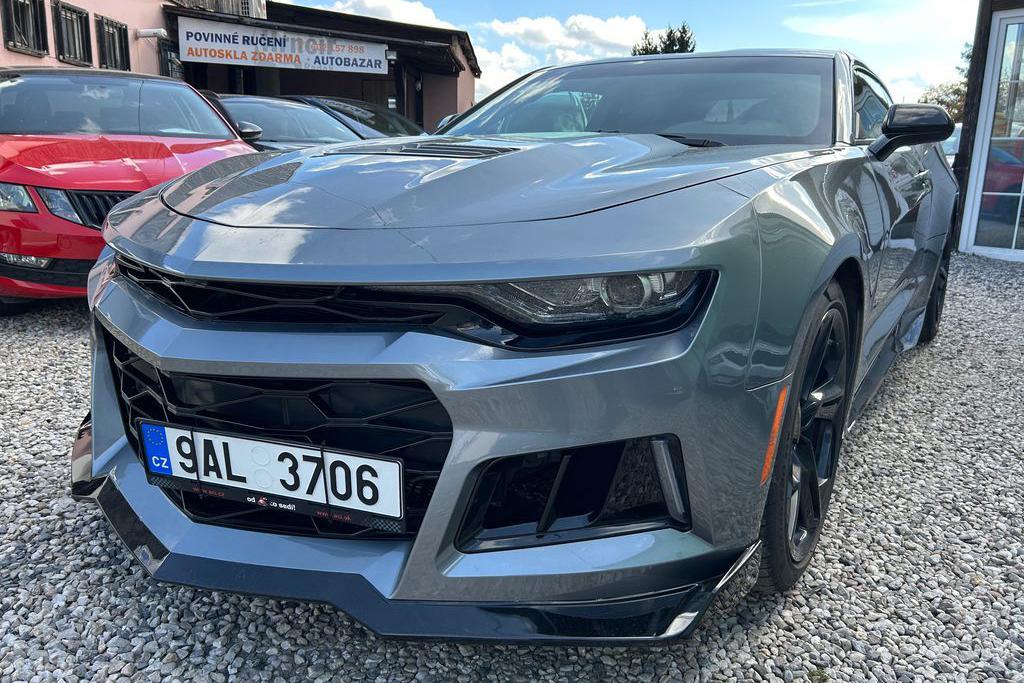 Chevrolet Camaro, 6.2 V8