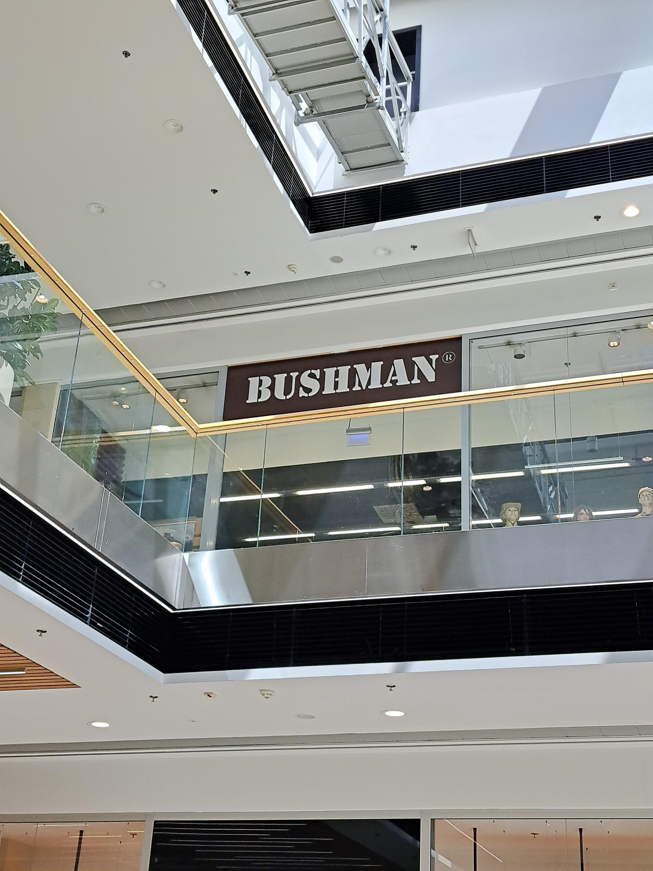 BUSHMAN foto 4