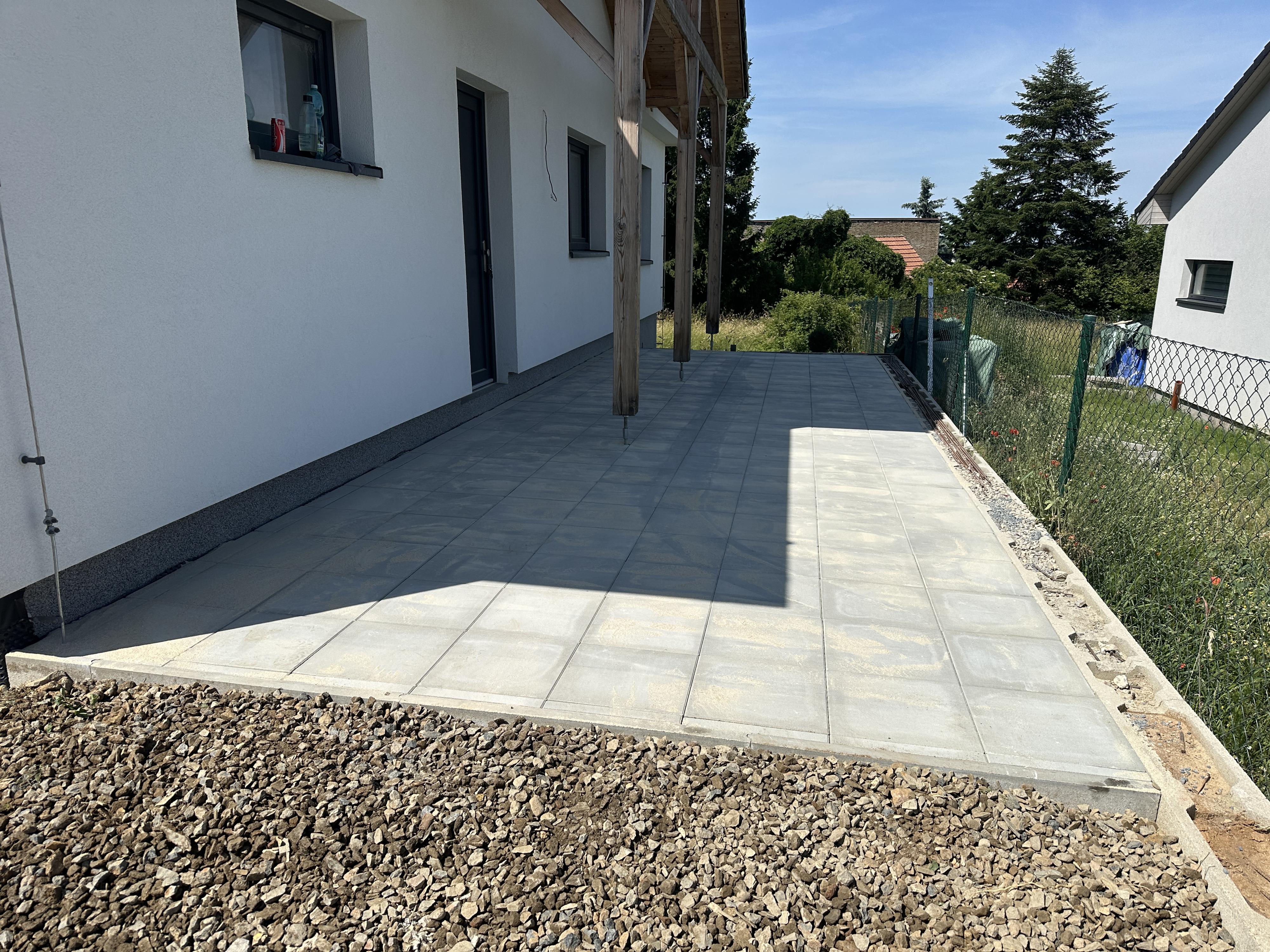 Stavby Donynec foto 6