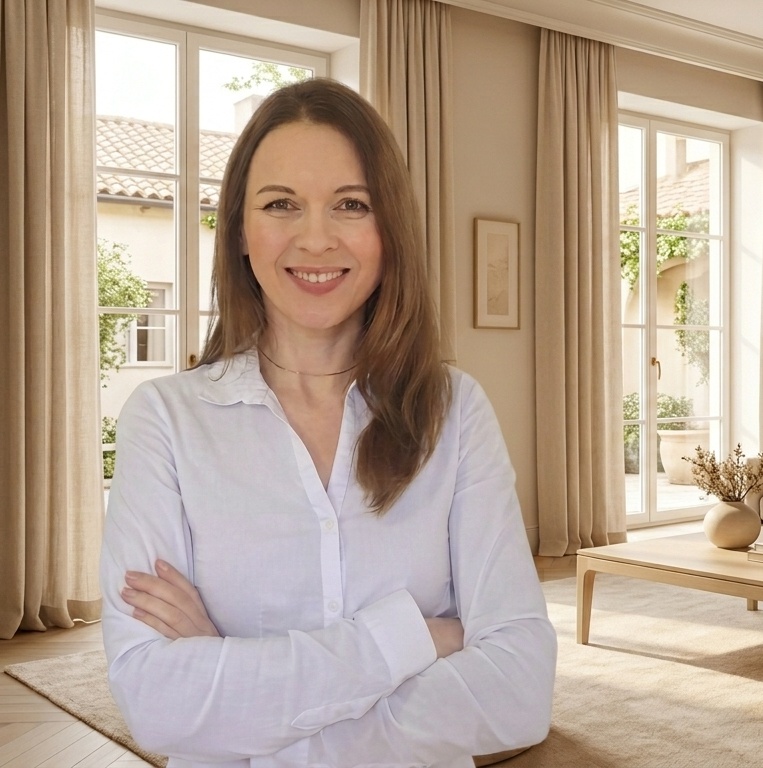 Ing. Karin Brodová, realitní makléřka REMAX foto 2