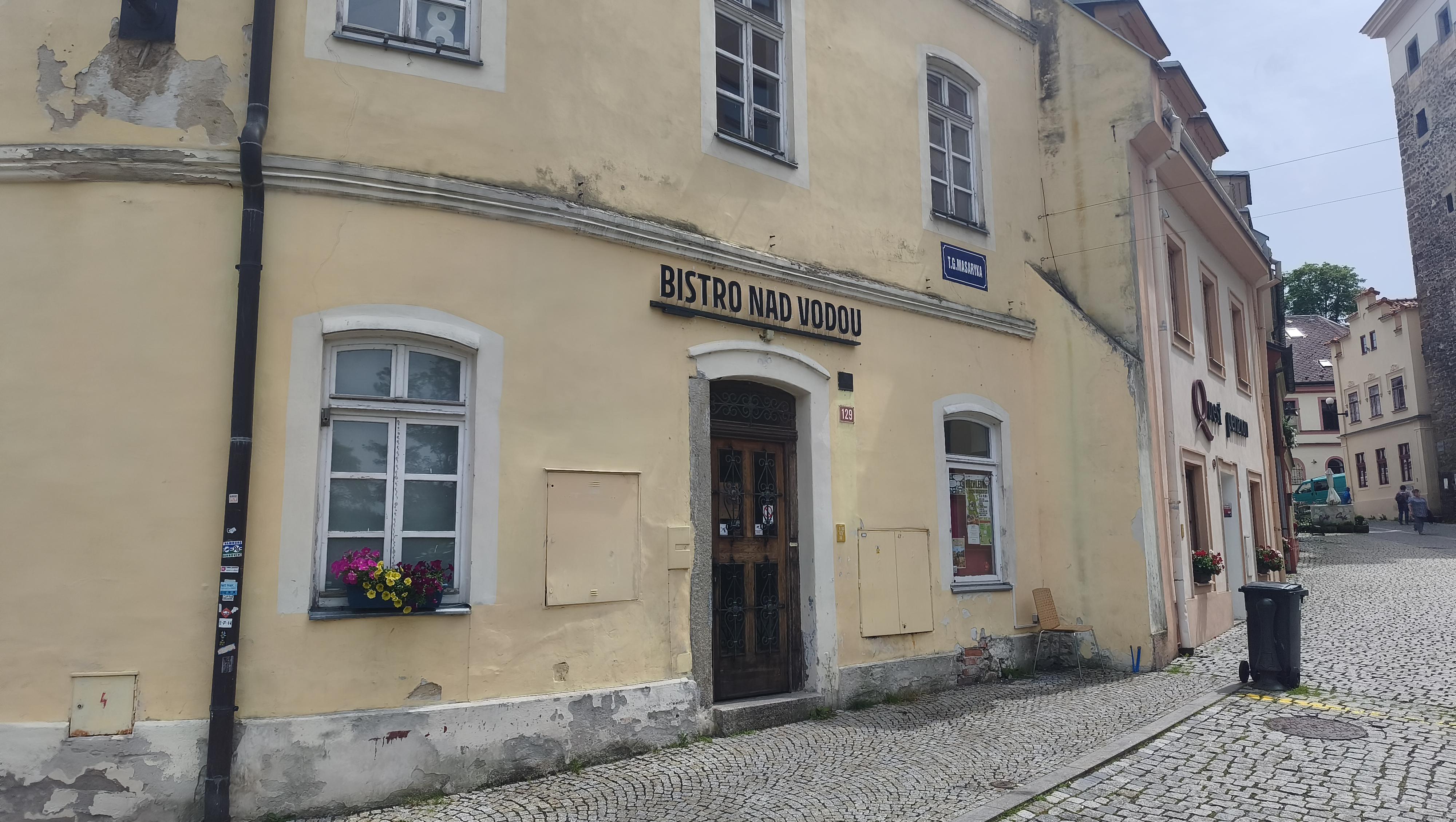 Bistro nad vodou foto 3