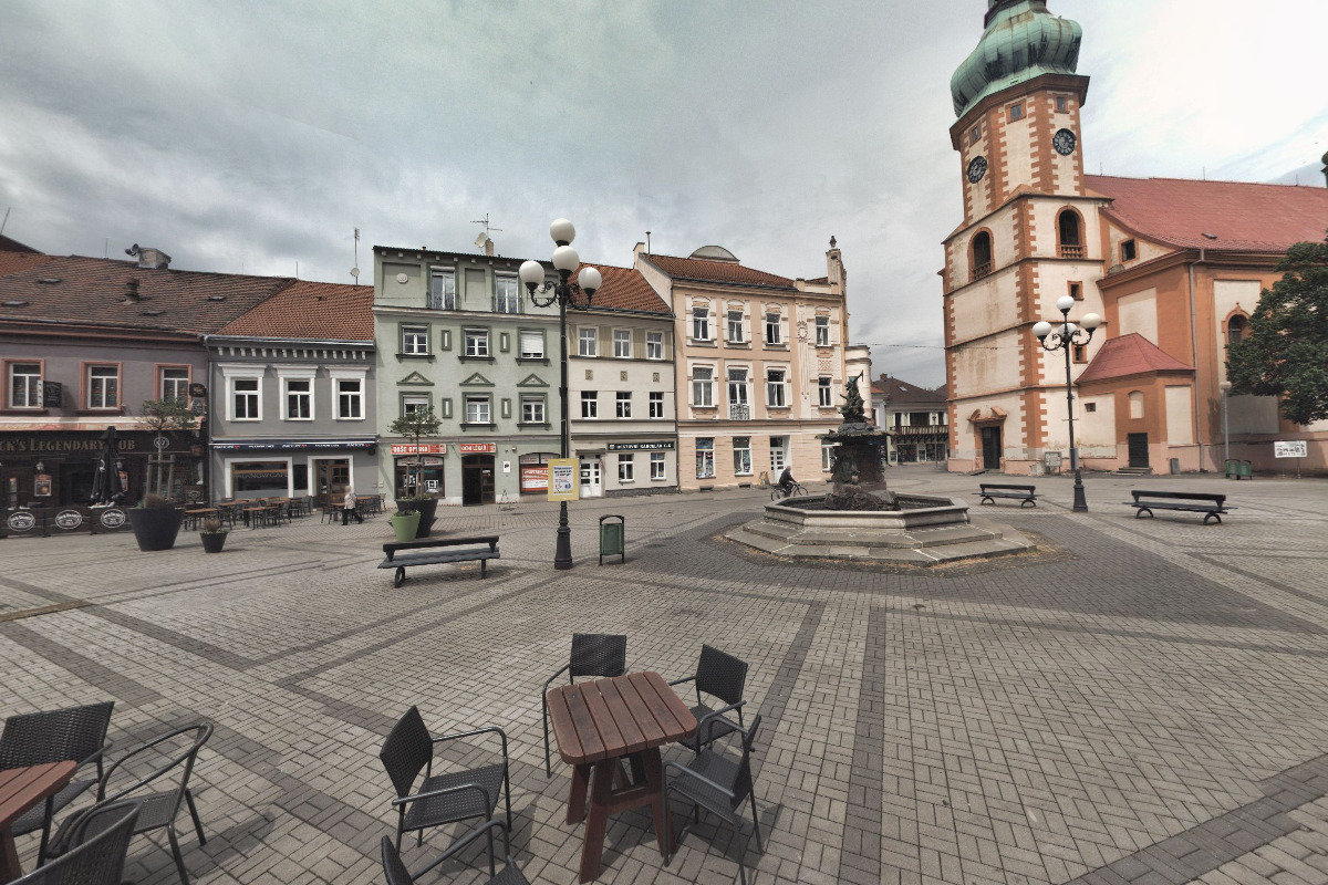 Nabíjecí stanice pro elektrokola a mobilní zařízení foto 2