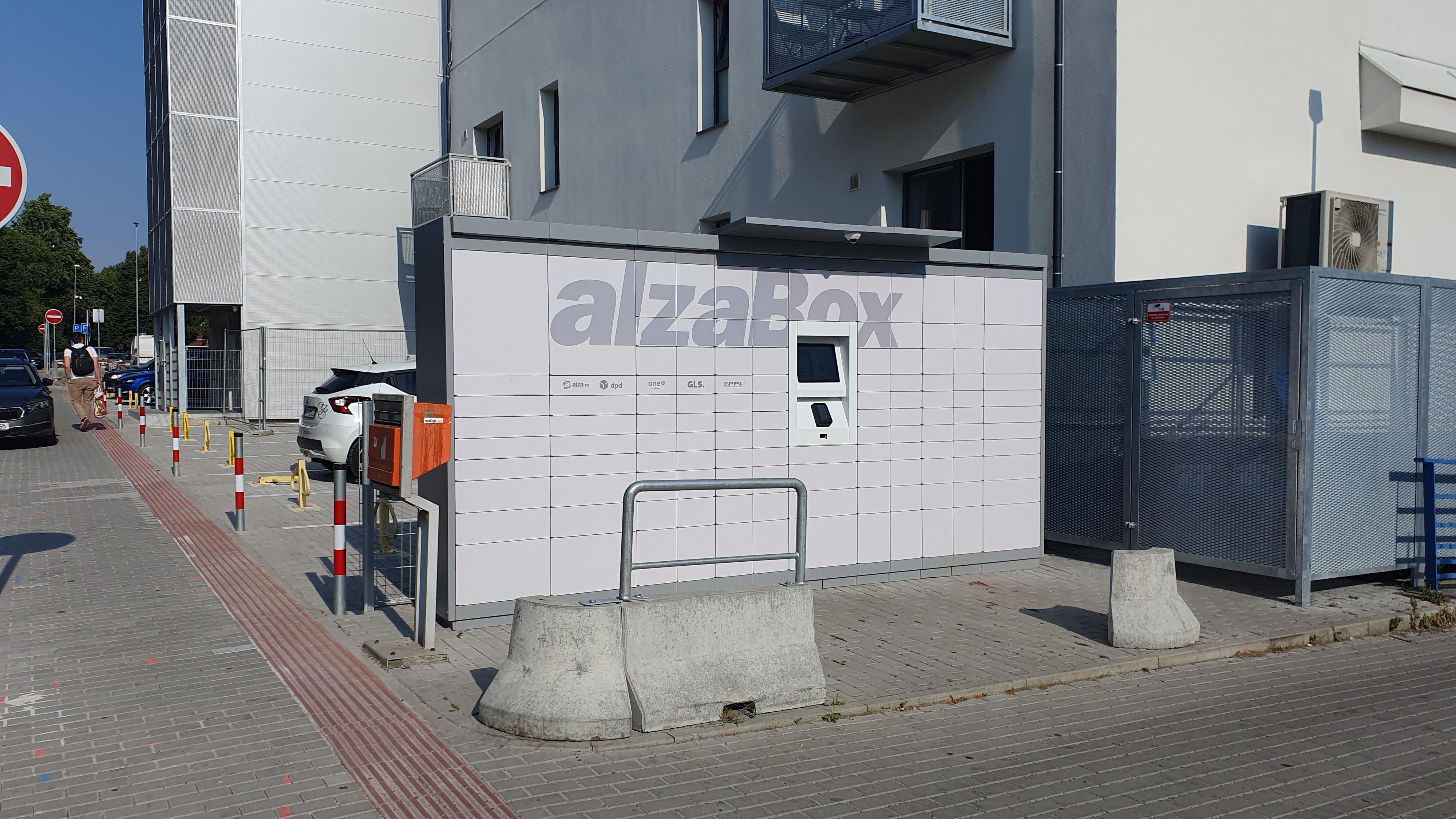 AlzaBox foto 4