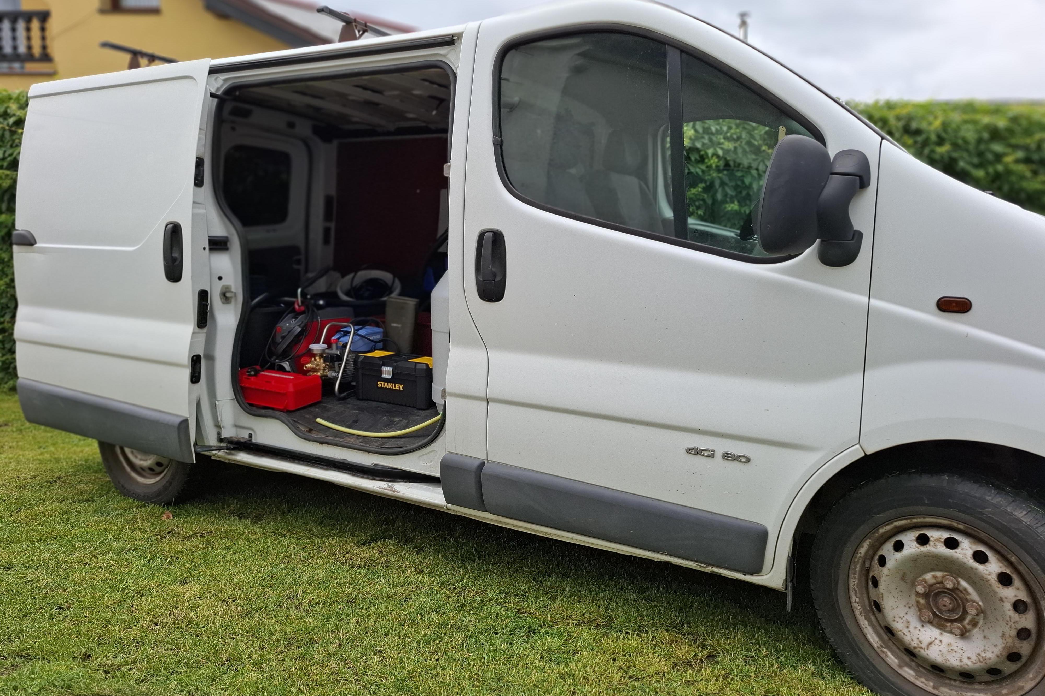 Čištění domovních odpadů a kanalizací - Jiří Sinecký
