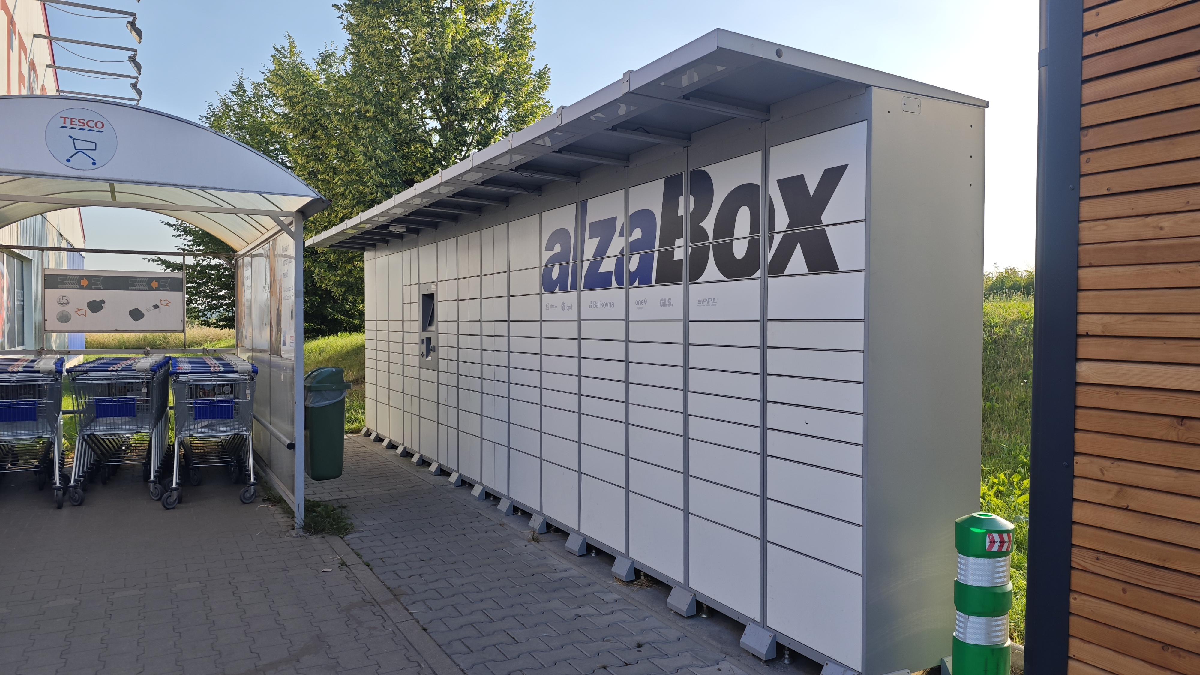 AlzaBox