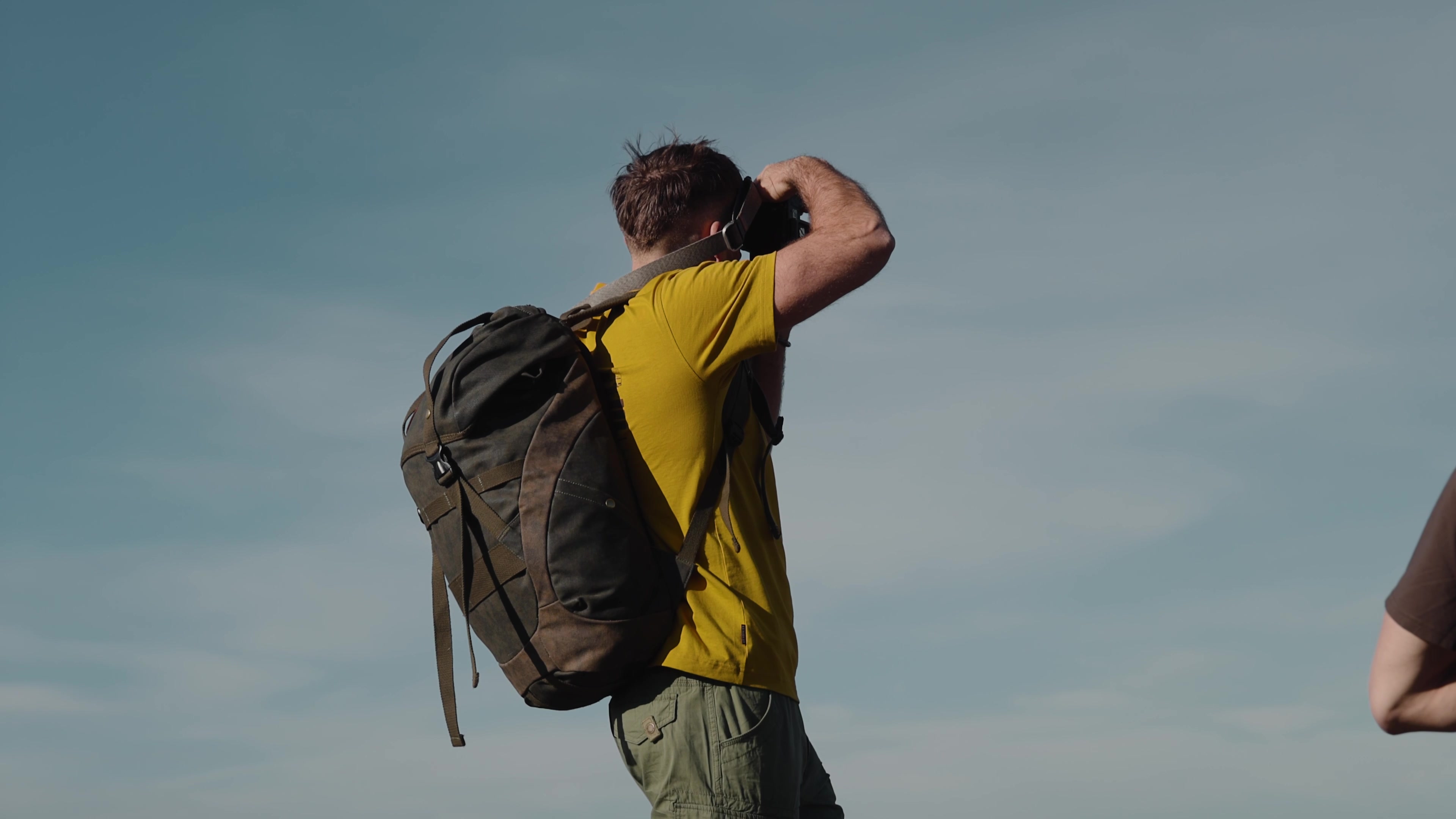 BUSHMAN foto 2 (náhled videa)