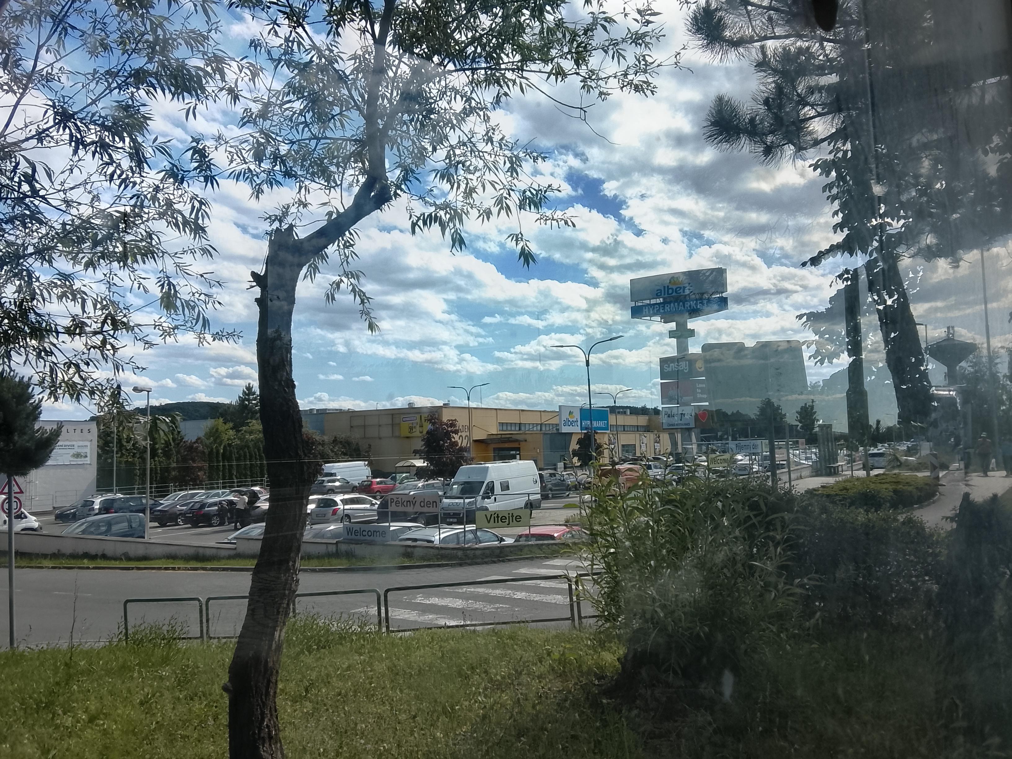 Albert Hypermarket foto 3