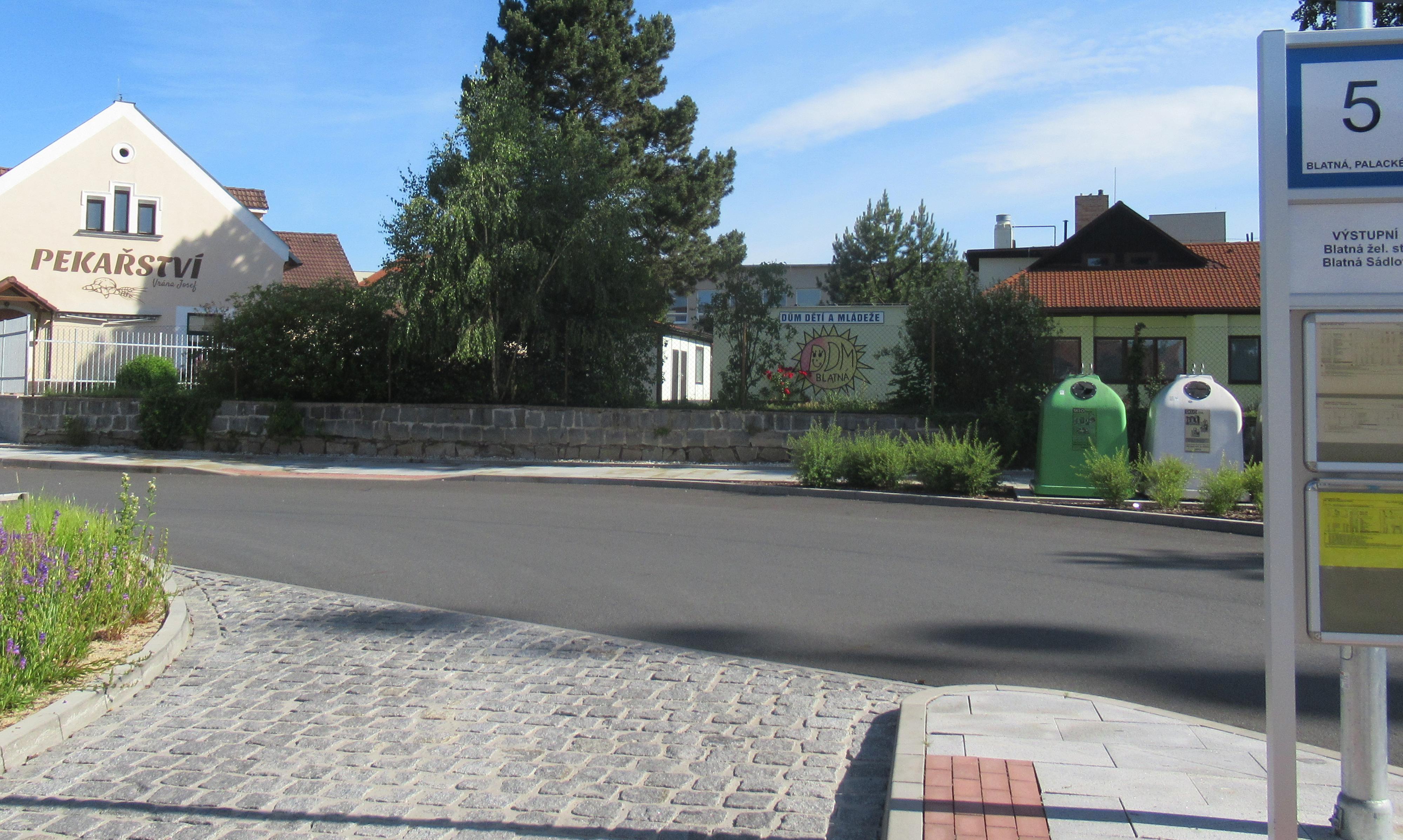 Dům dětí a mládeže, Blatná, Palackého 652 foto 1