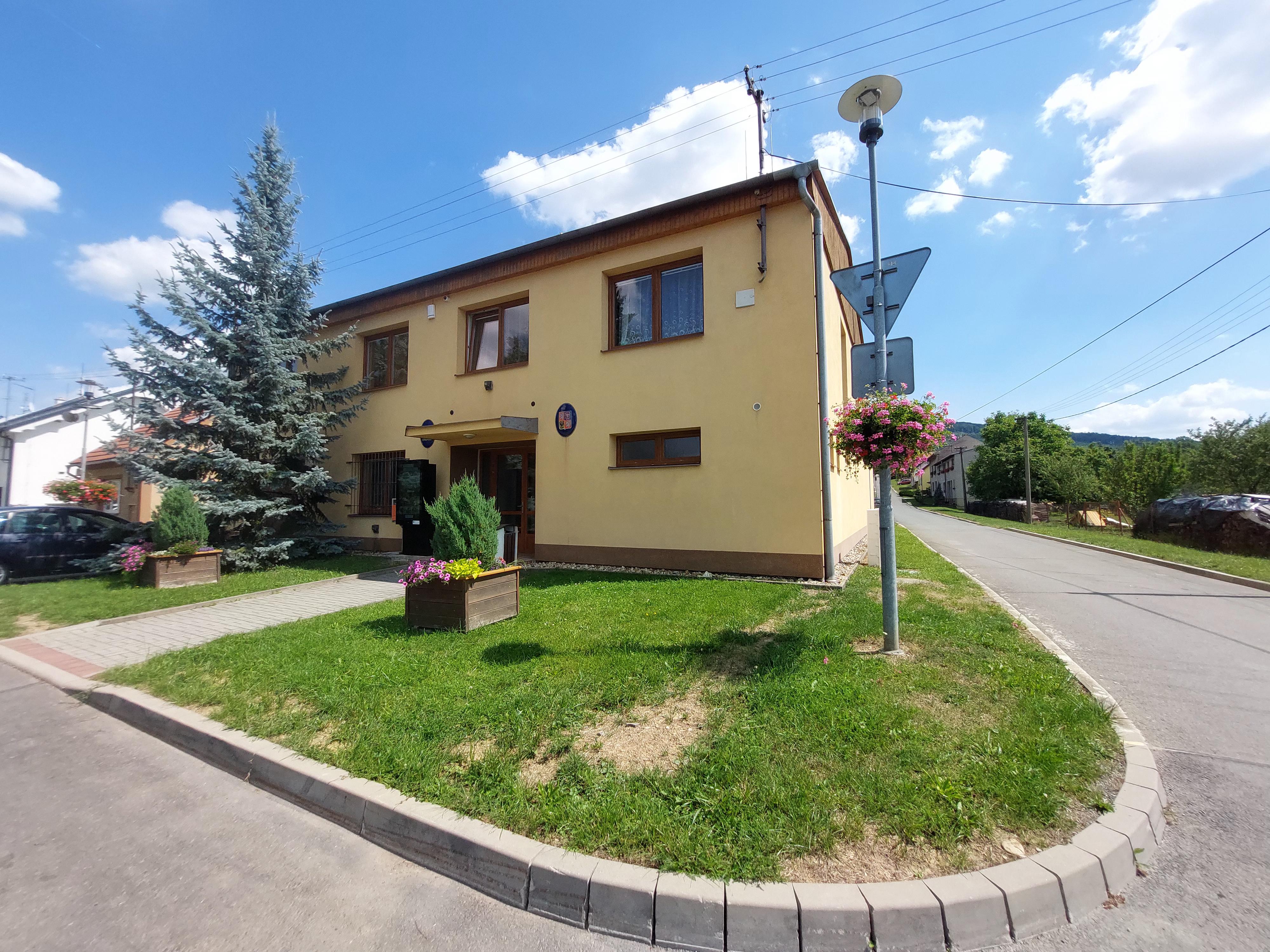 Jankovice - obecní úřad foto 2