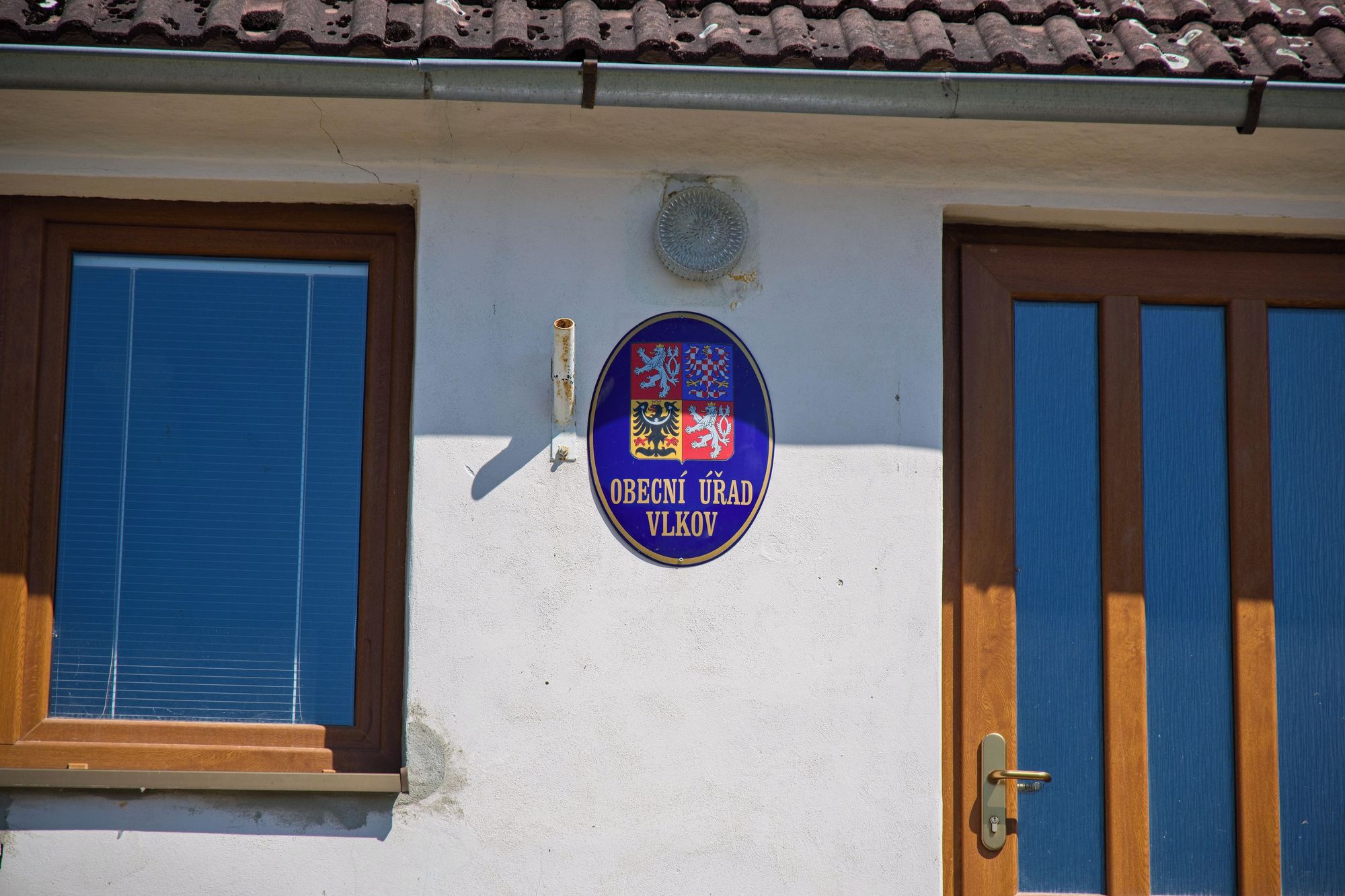 Vlkov - obecní úřad foto 2