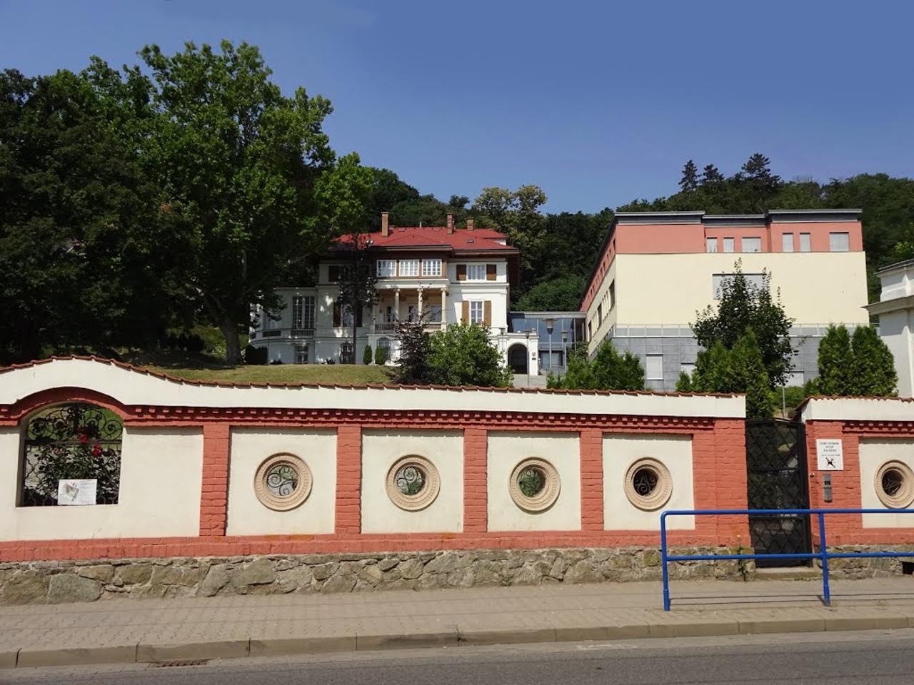 Základní škola a mateřská škola logopedická, Brno, Veslařská 234