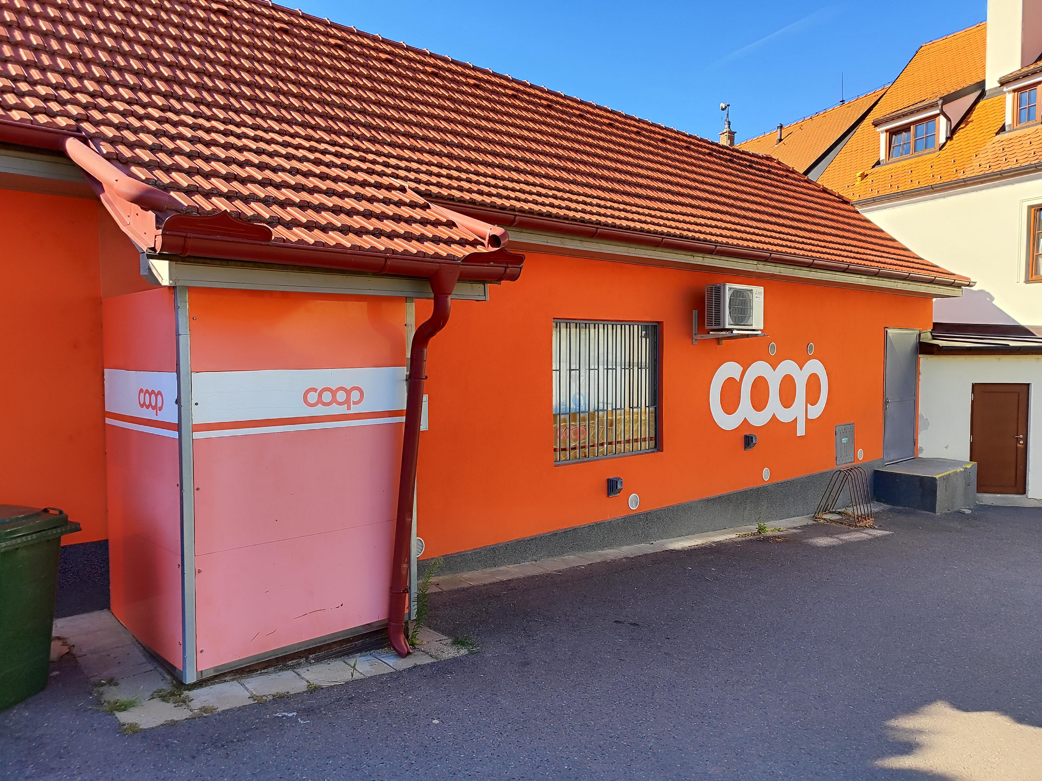 JEDNOTA, spotřební družstvo, Moravský Krumlov – COOP foto 3