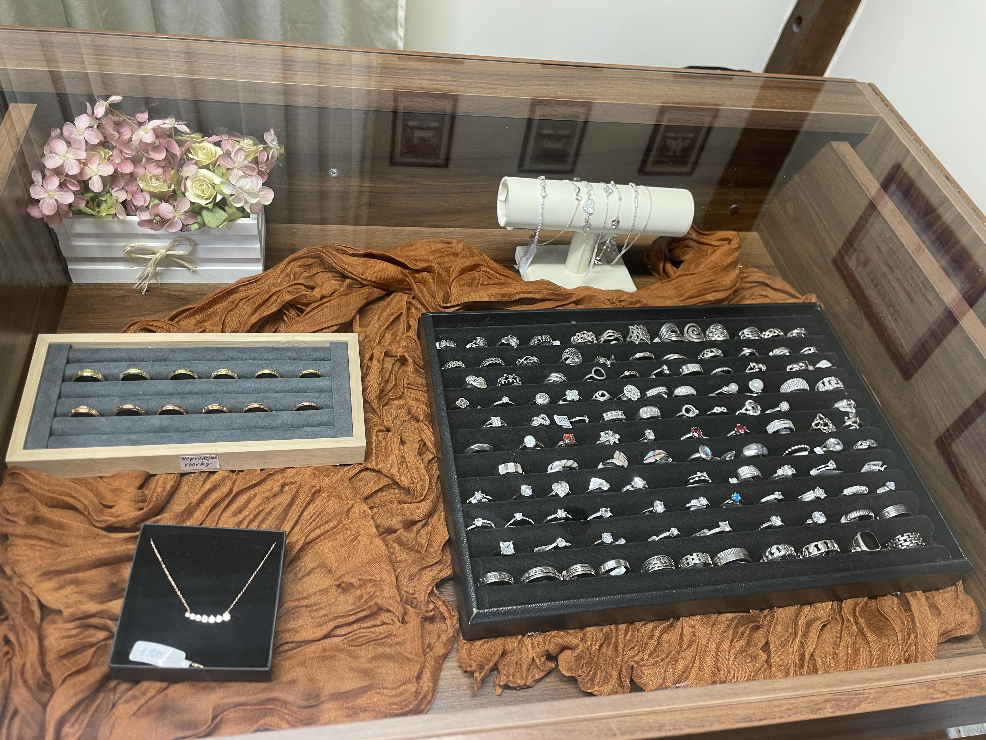 Zlatnictví Margita Hanousková foto 4