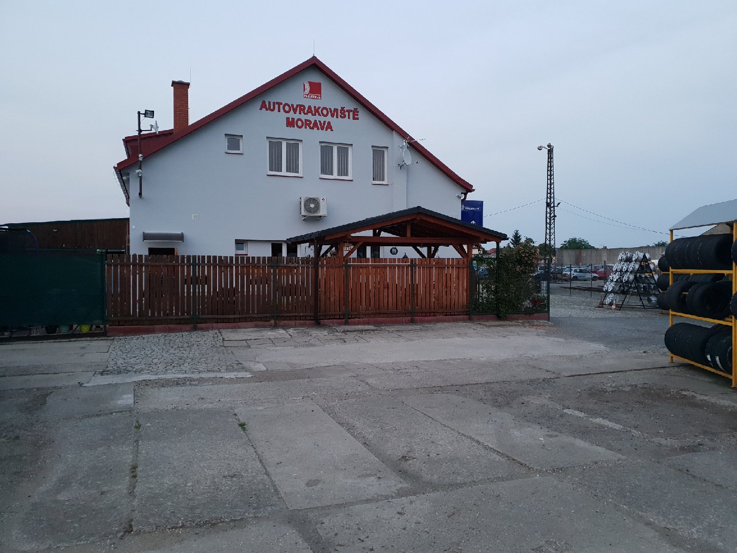 Autovrakoviště Morava
