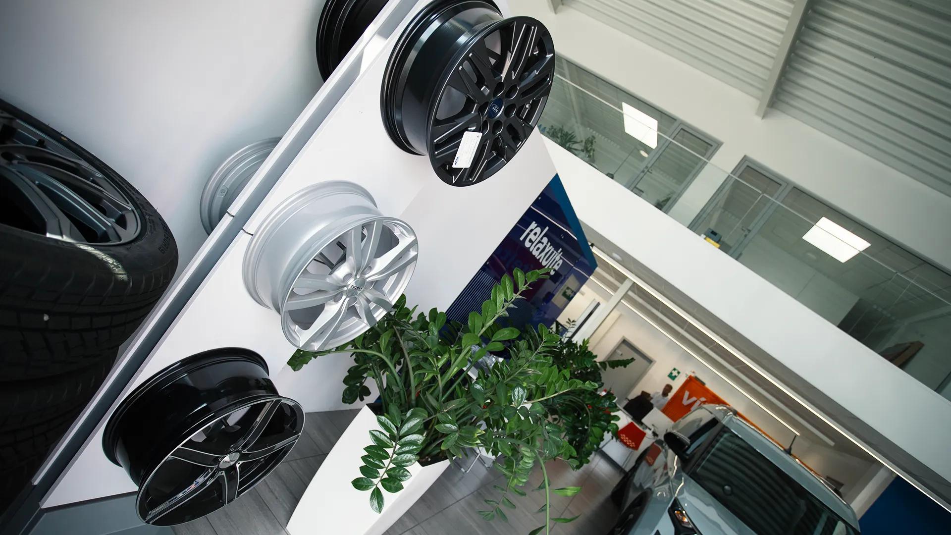 Ford Benešov - AUTO IN foto 5