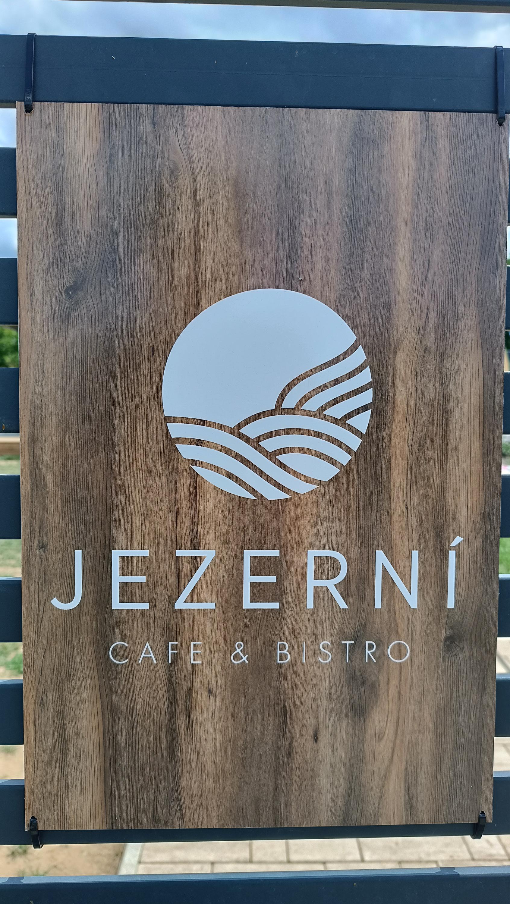 Jezerní cafe & bistro foto 3