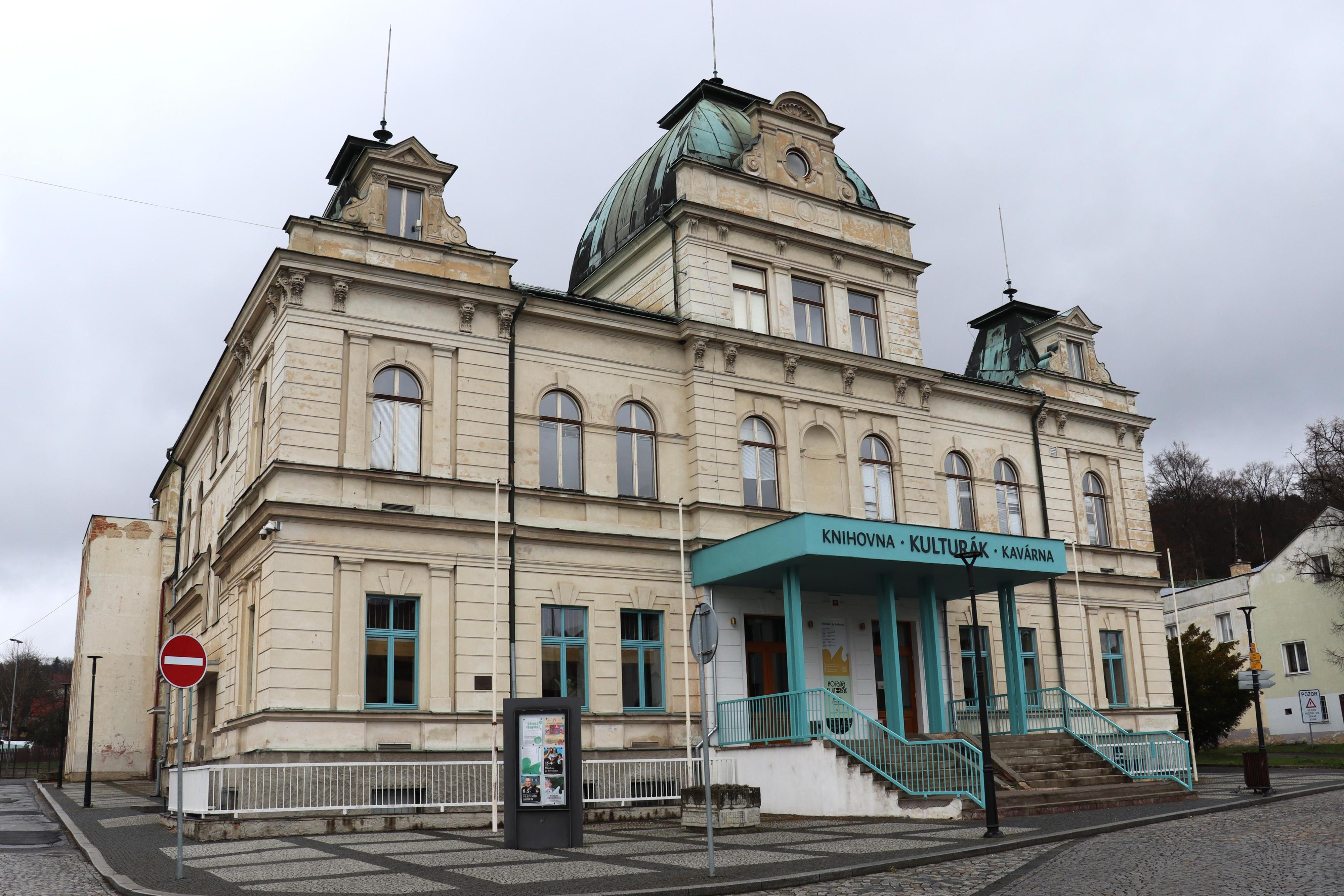 Dům kultury Česká Kamenice foto 6