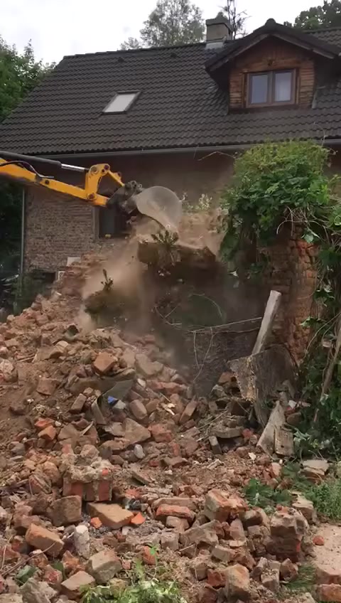 Zemní a výkopové práce Vodička foto 2 (náhled videa)