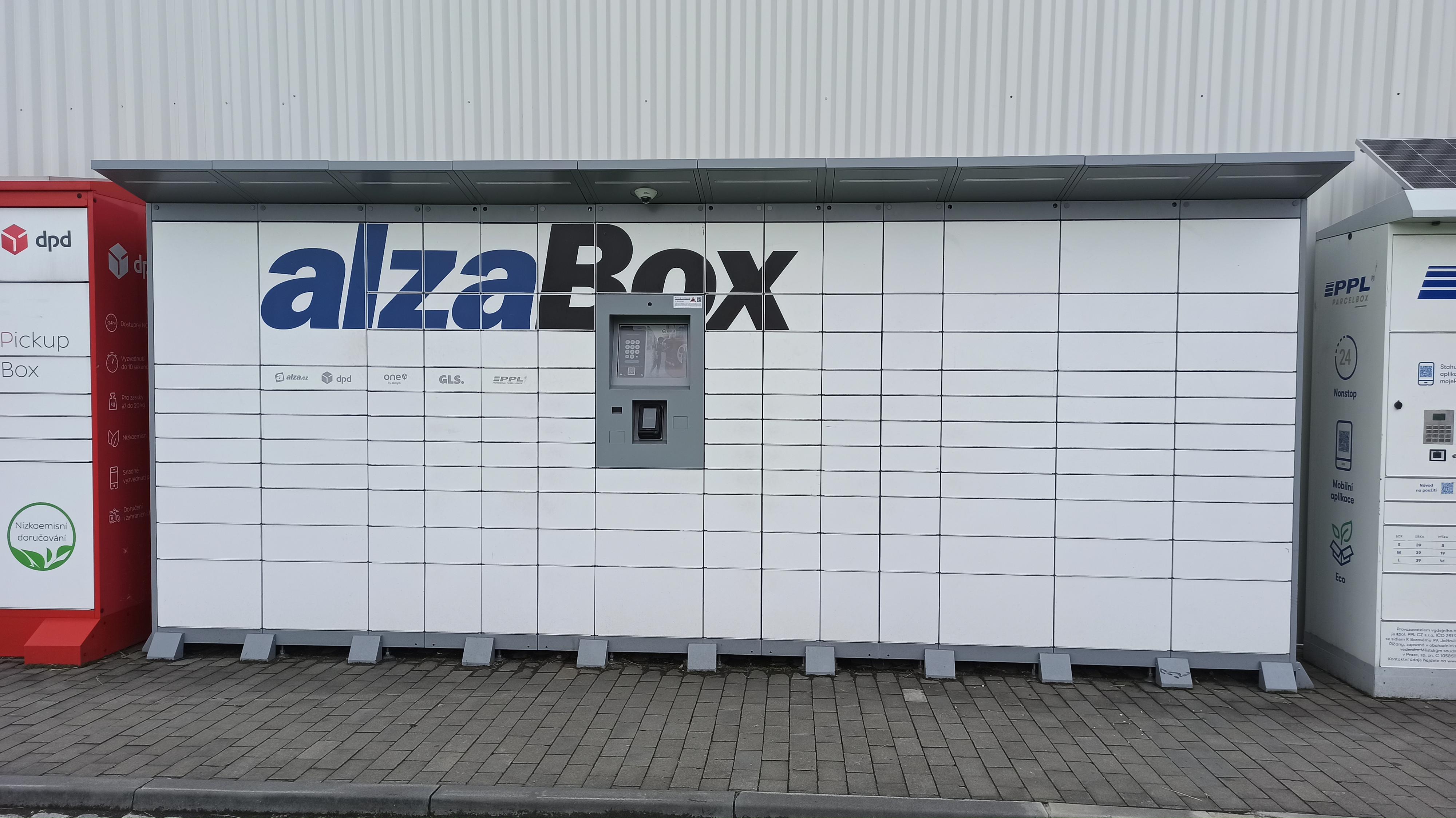 AlzaBox
