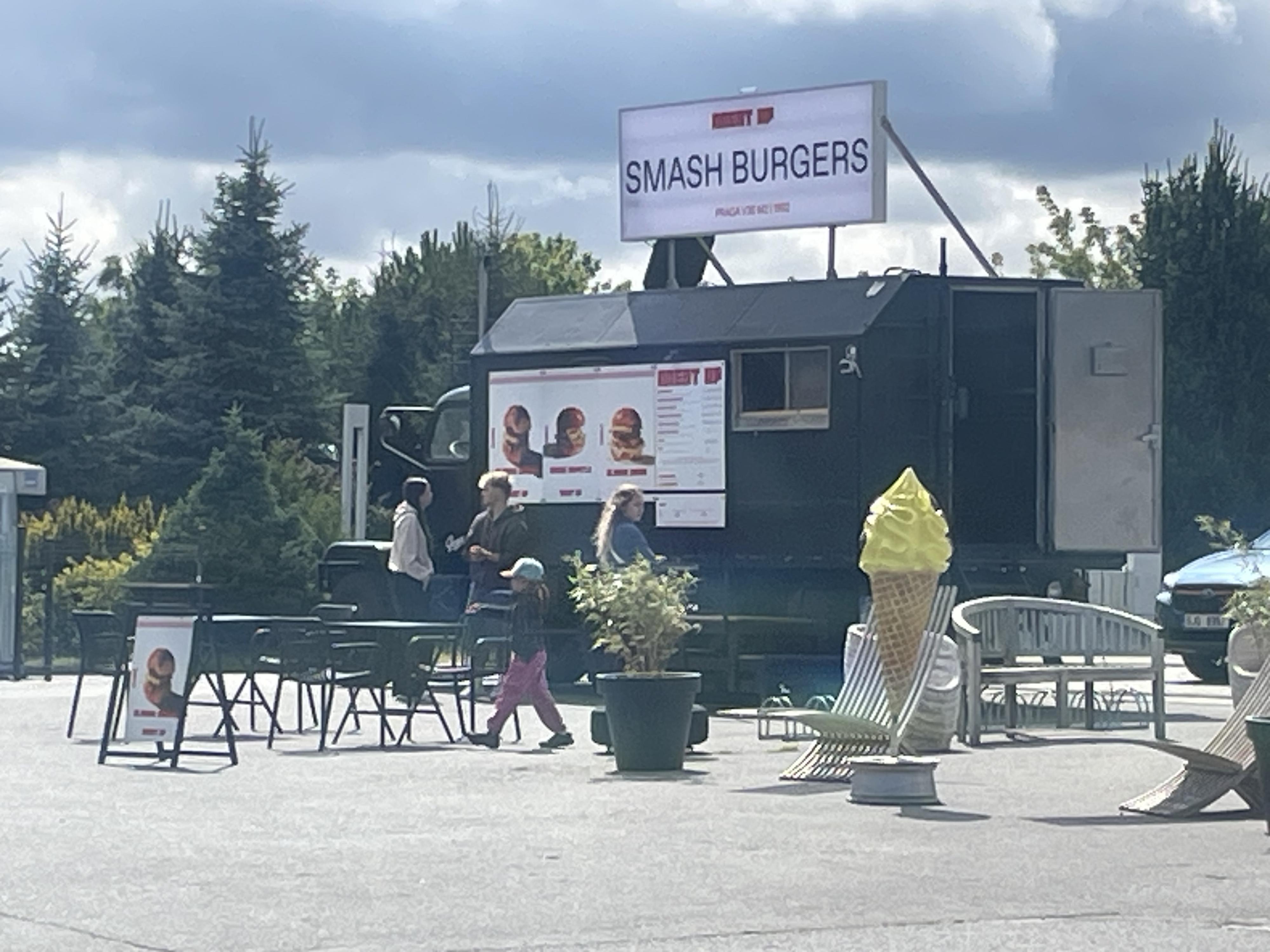 Meat UP - food truck foto 2